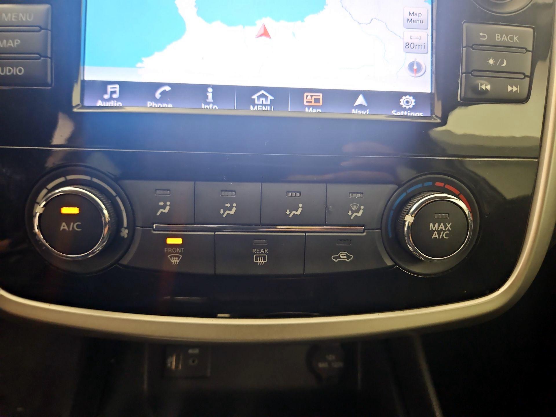 Thumbnail: 2018 Nissan Altima - 17
