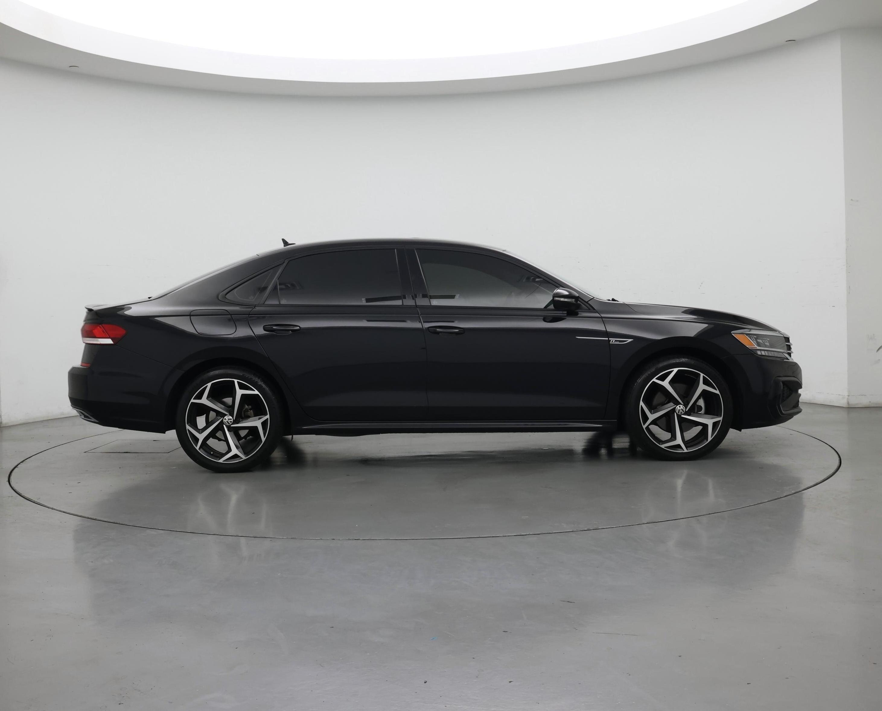 Thumbnail: 2021 Volkswagen Passat - 7