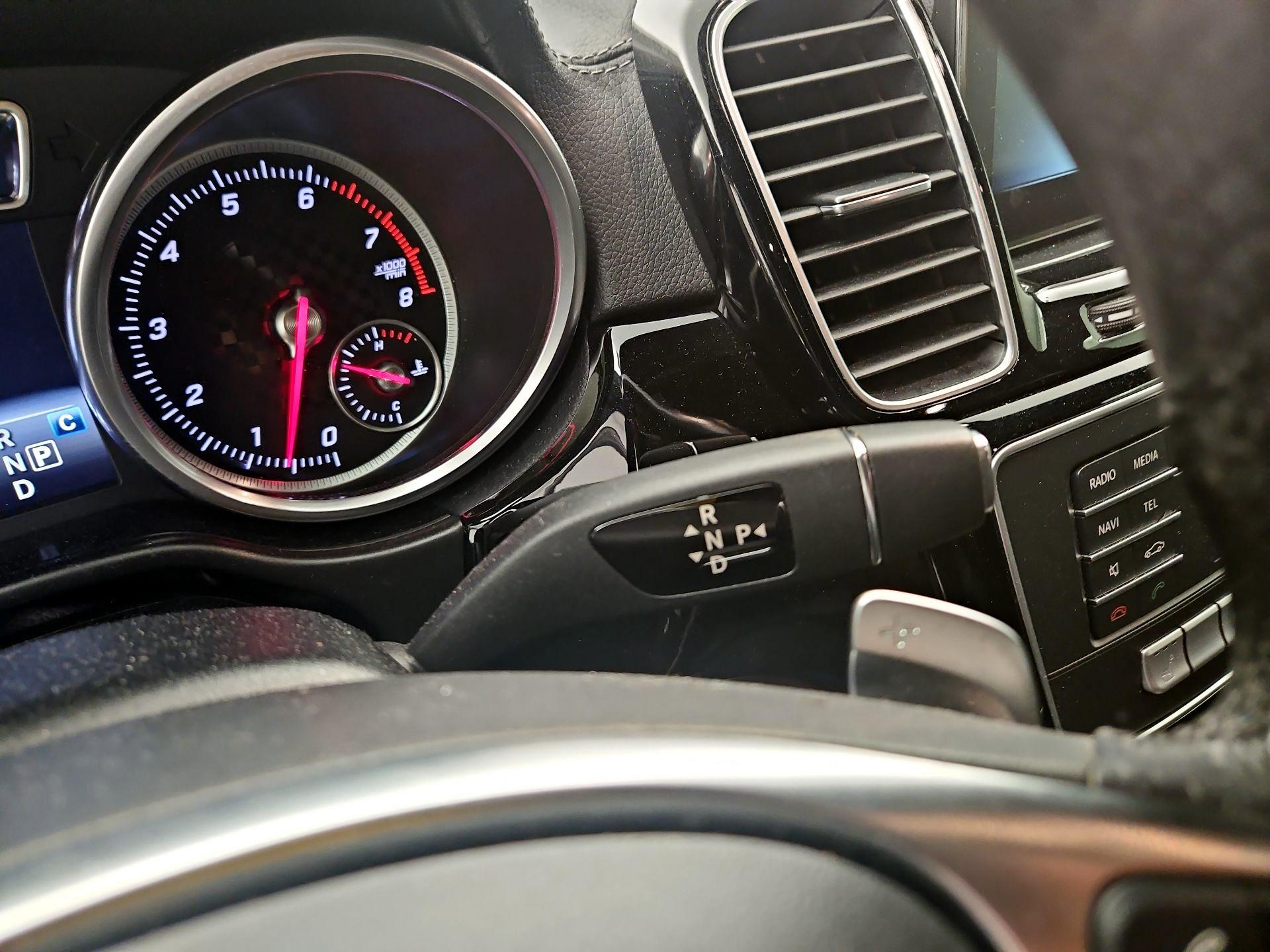 Thumbnail: 2017 Mercedes-Benz GLE - 16