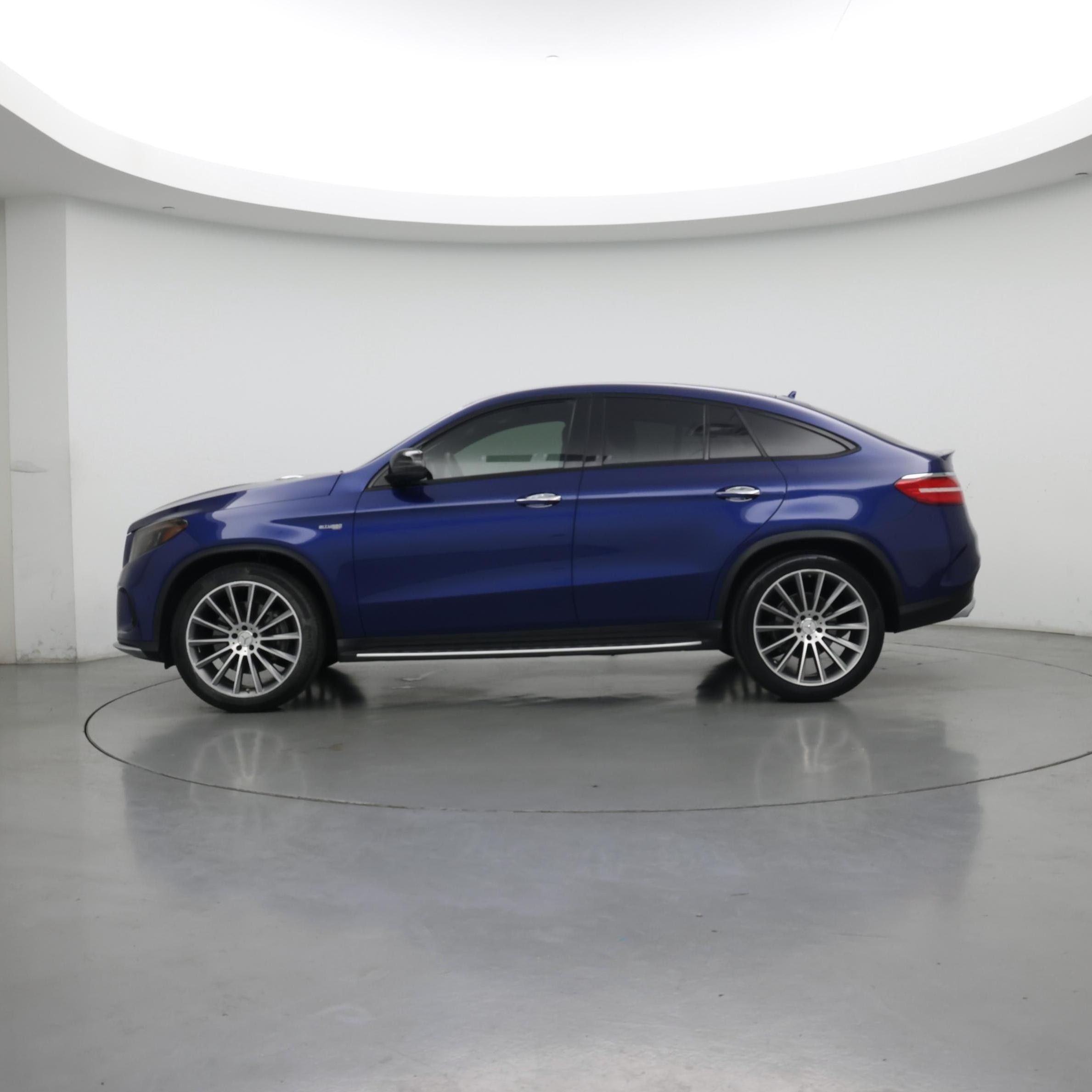Thumbnail: 2017 Mercedes-Benz GLE - 3