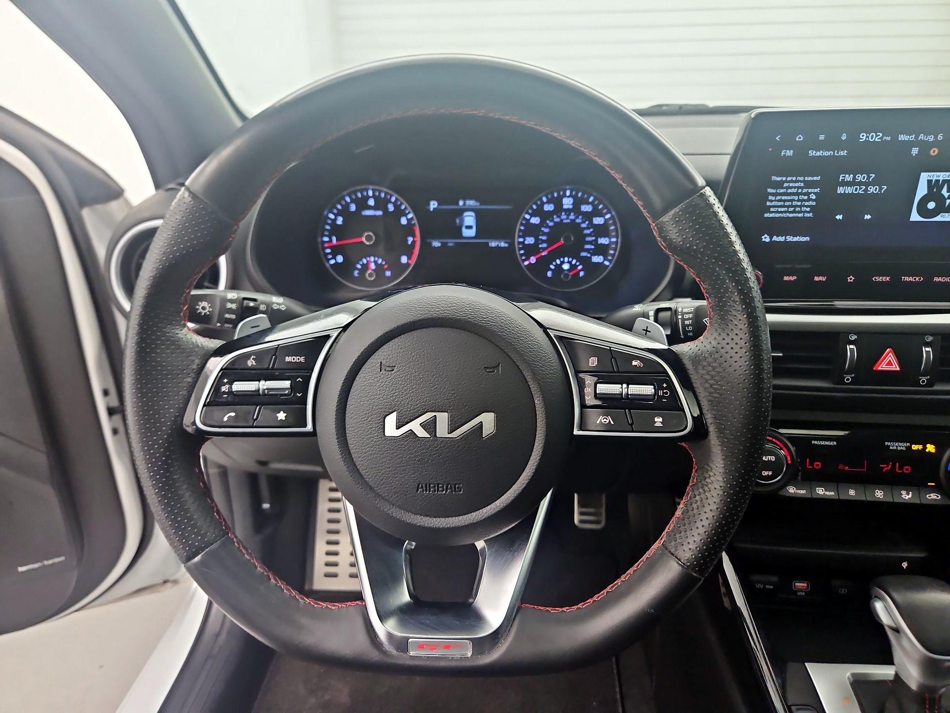 Thumbnail: 2023 Kia Forte - 10