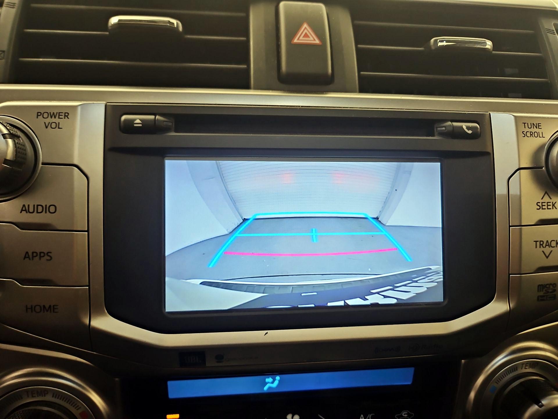 Thumbnail: 2016 Toyota 4Runner - 15