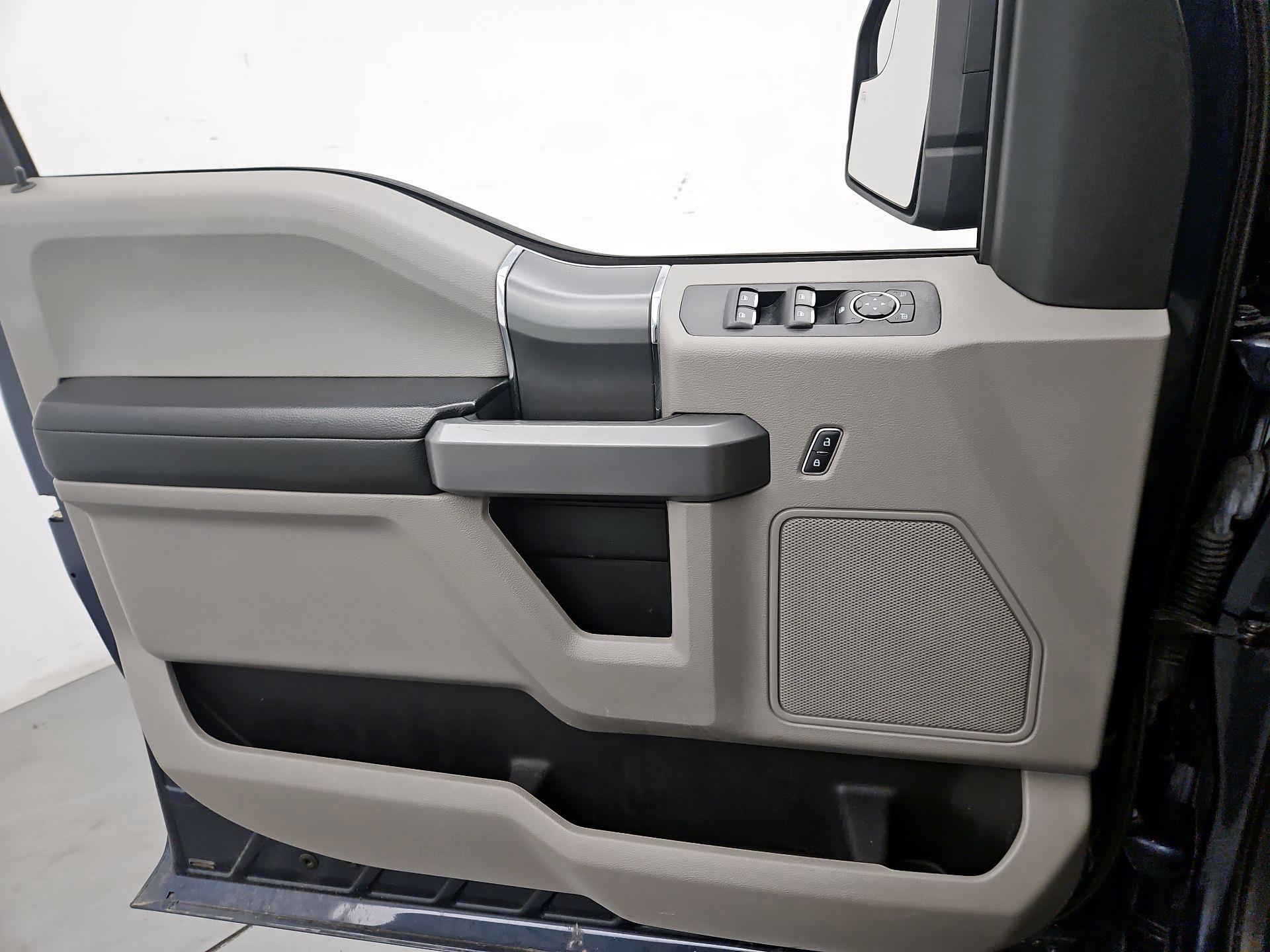 Thumbnail: 2019 Ford F-150 - 12