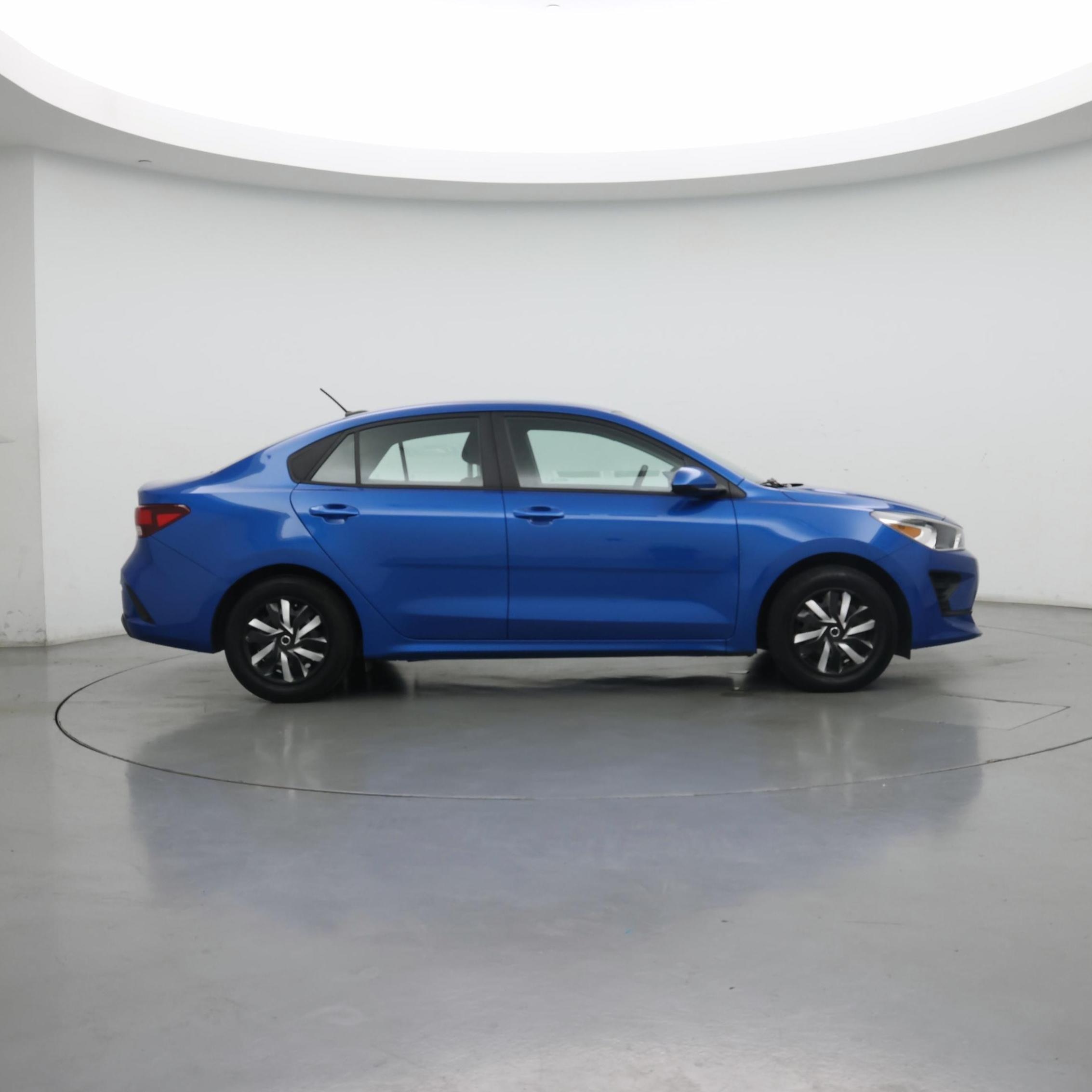 Thumbnail: 2023 Kia Rio - 7