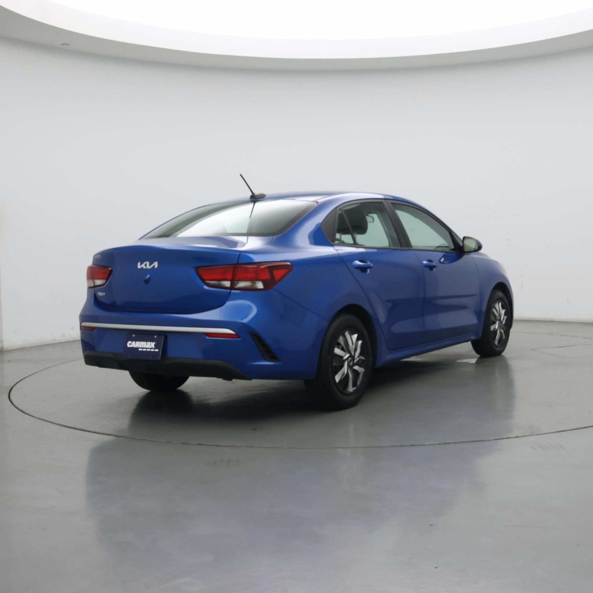 Thumbnail: 2023 Kia Rio - 8