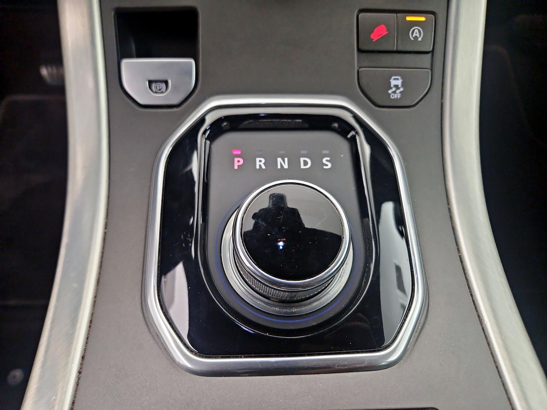 Thumbnail: 2016 Land Rover Range Rover Evoque - 18