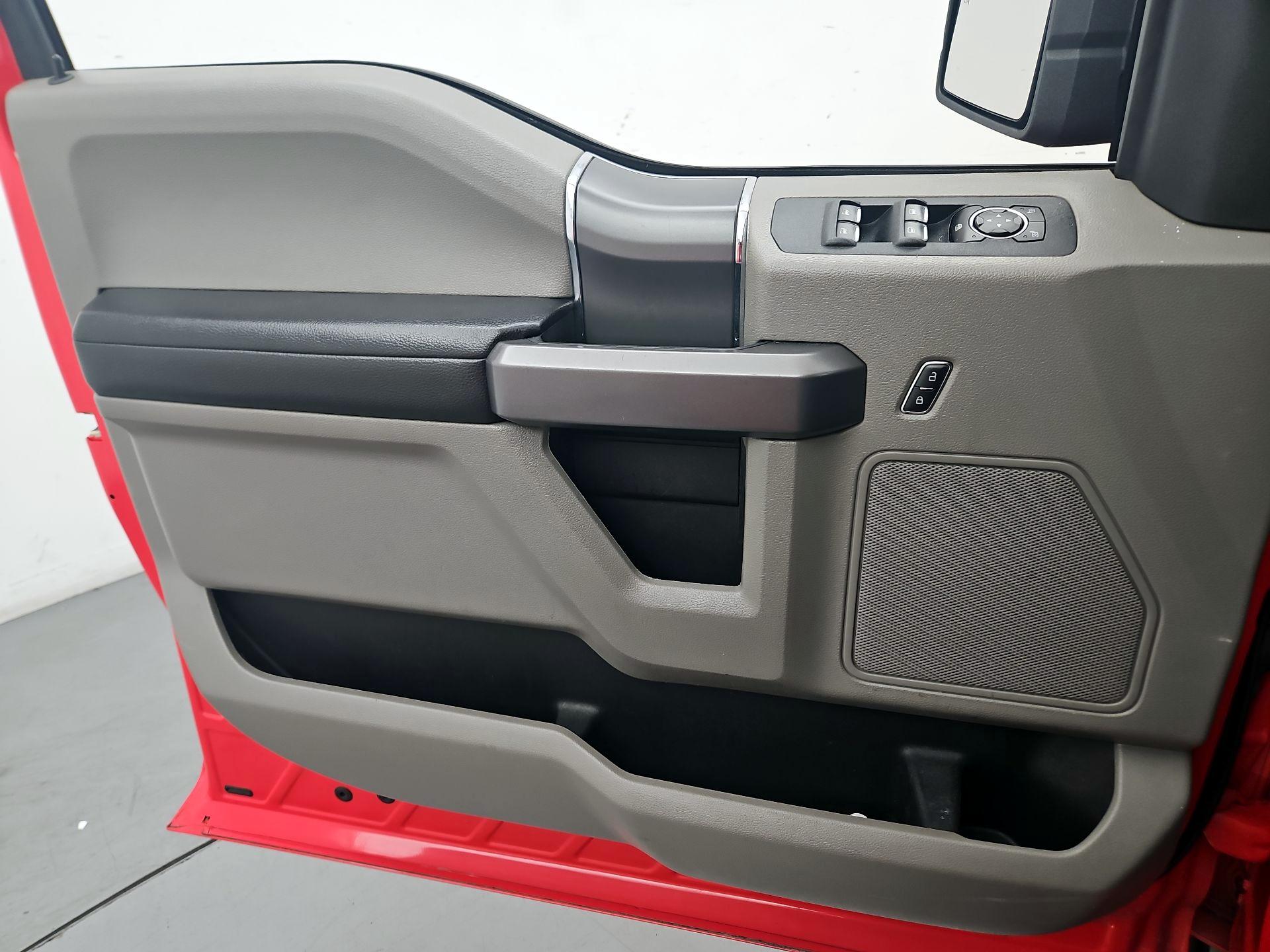 Thumbnail: 2019 Ford F-150 - 12