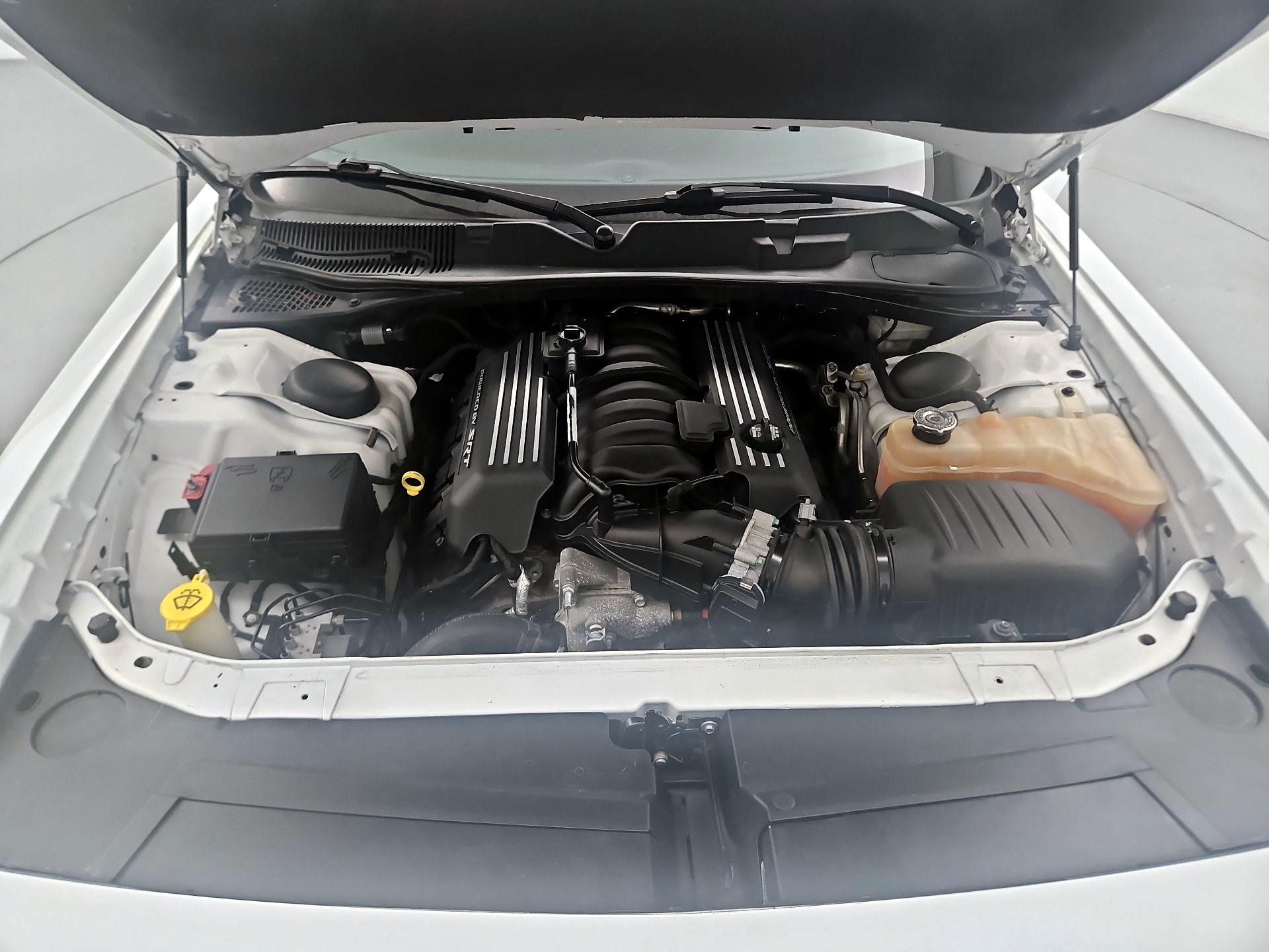 Thumbnail: 2015 Dodge Challenger - 18