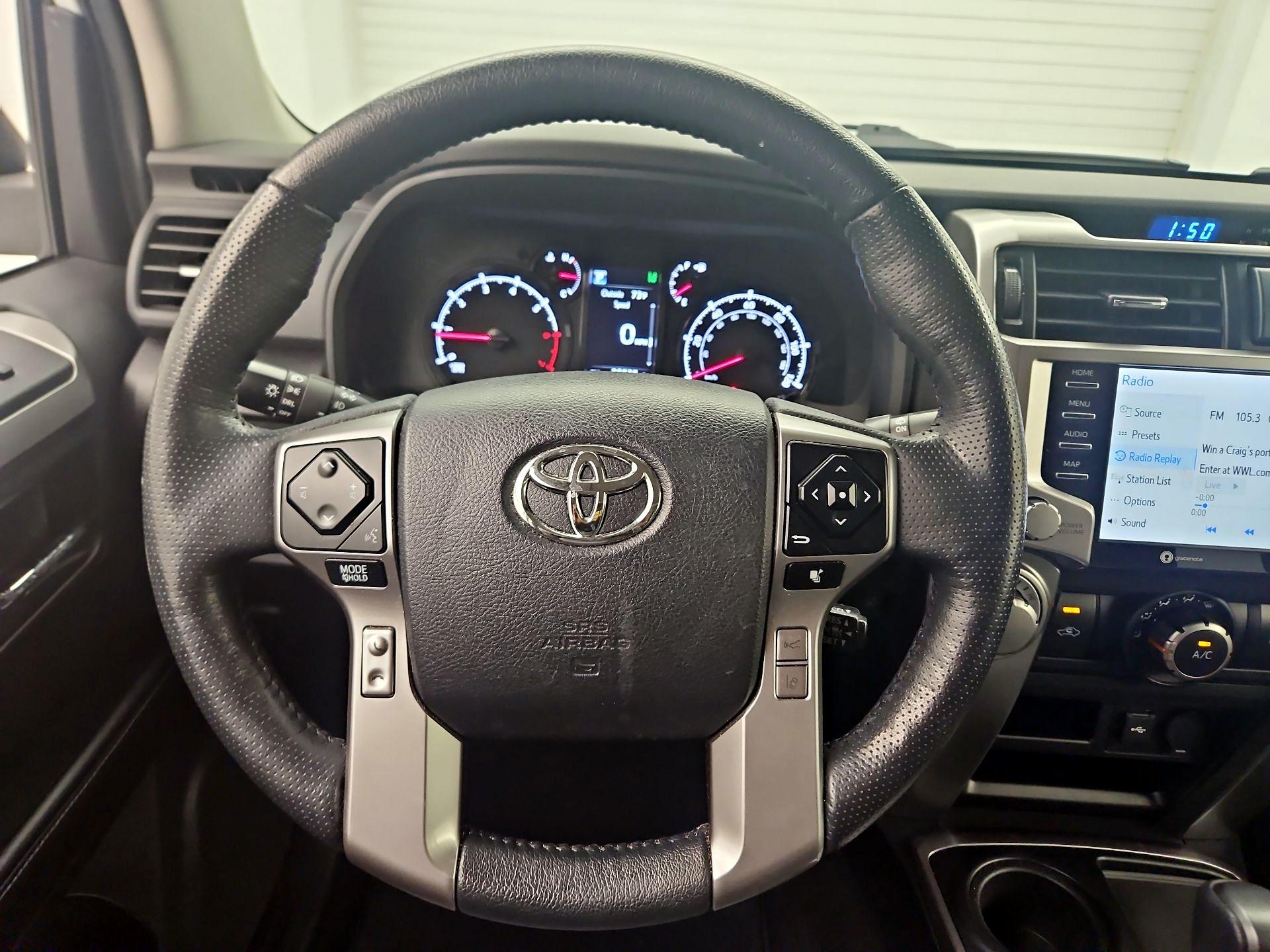 Thumbnail: 2023 Toyota 4Runner - 10