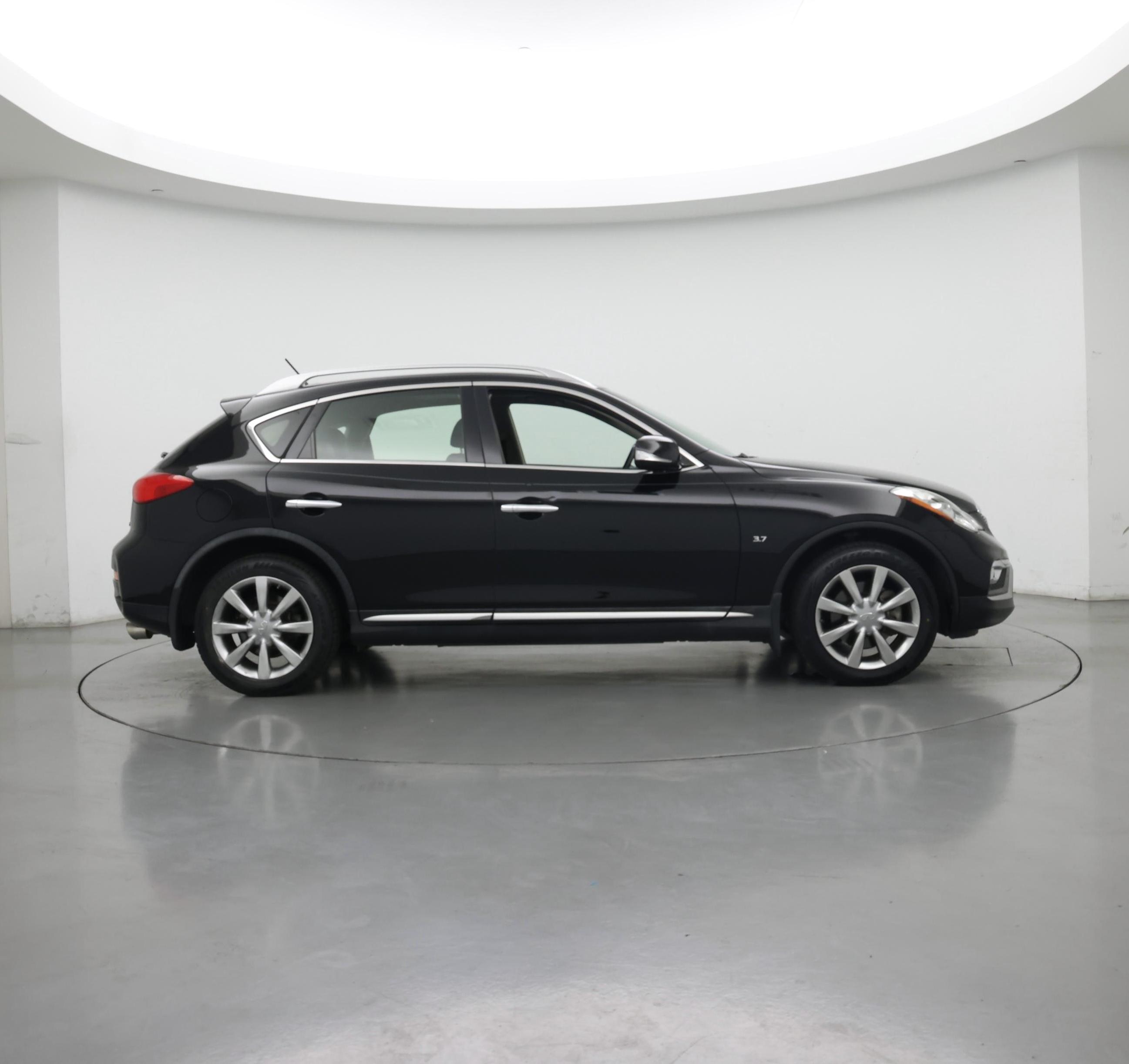 Thumbnail: 2017 INFINITI QX50 - 7