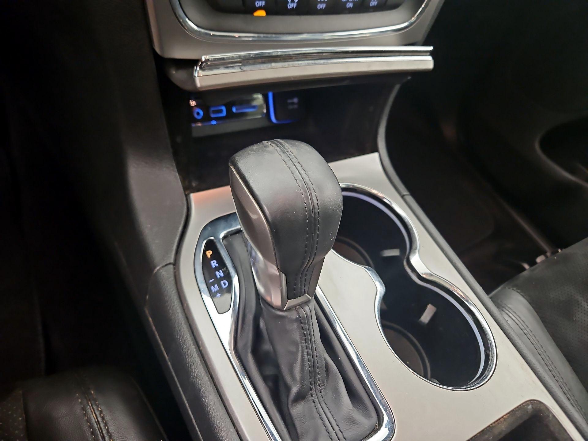 Thumbnail: 2017 Jeep Grand Cherokee - 17