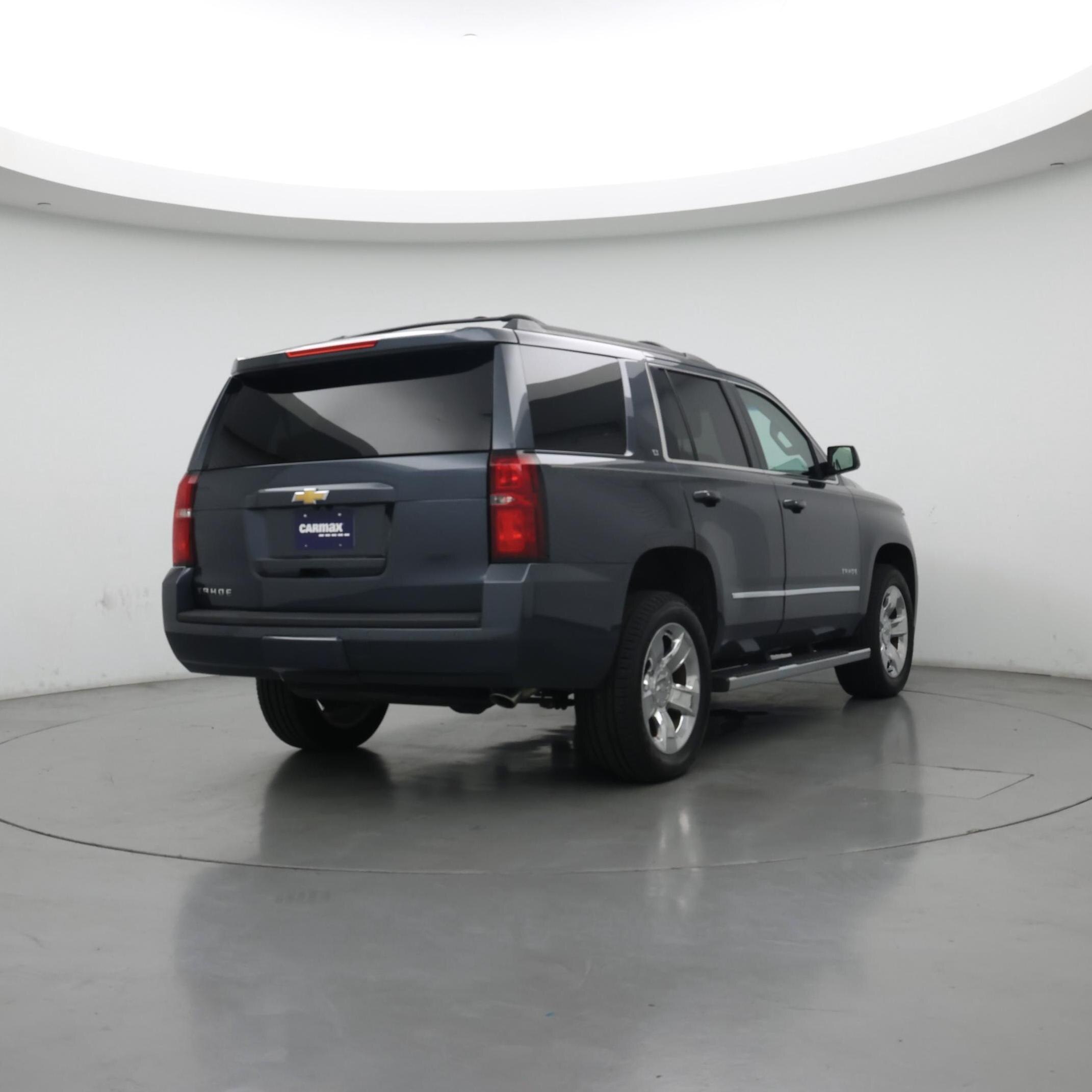 Thumbnail: 2019 Chevrolet Tahoe - 8
