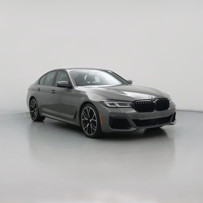 Gray 2022 BMW 540 XI