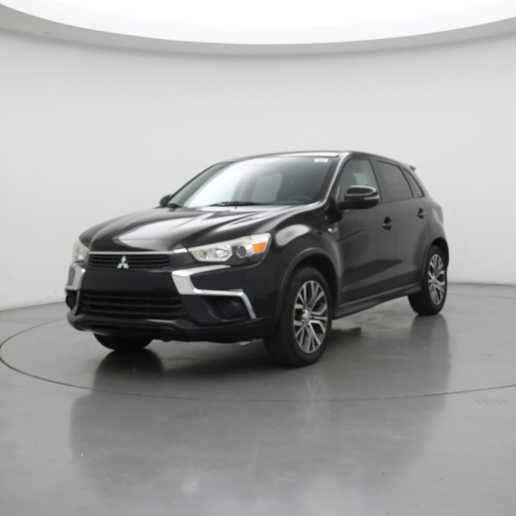 Thumbnail: 2017 Mitsubishi Outlander Sport - 4