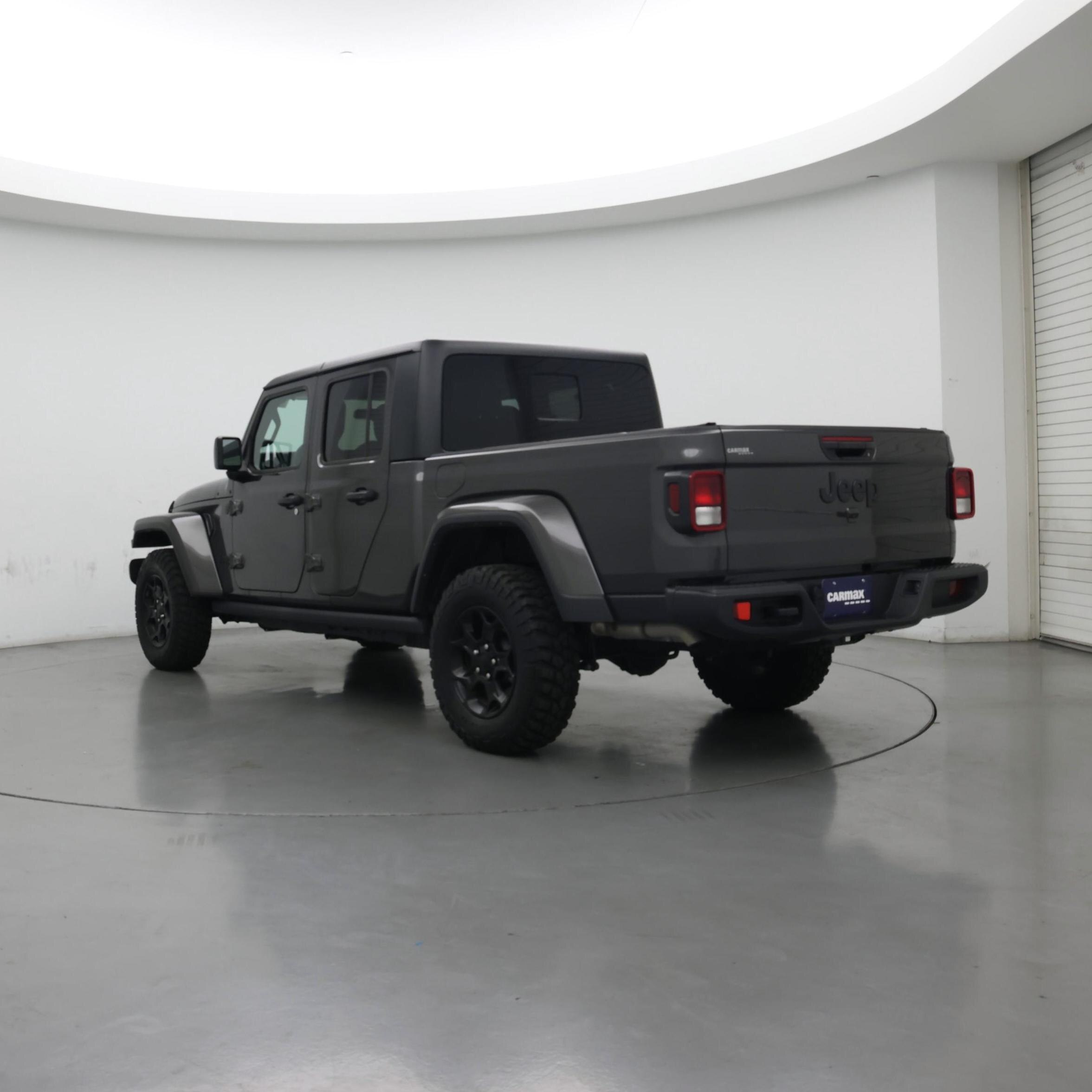 Thumbnail: 2023 Jeep Gladiator - 2