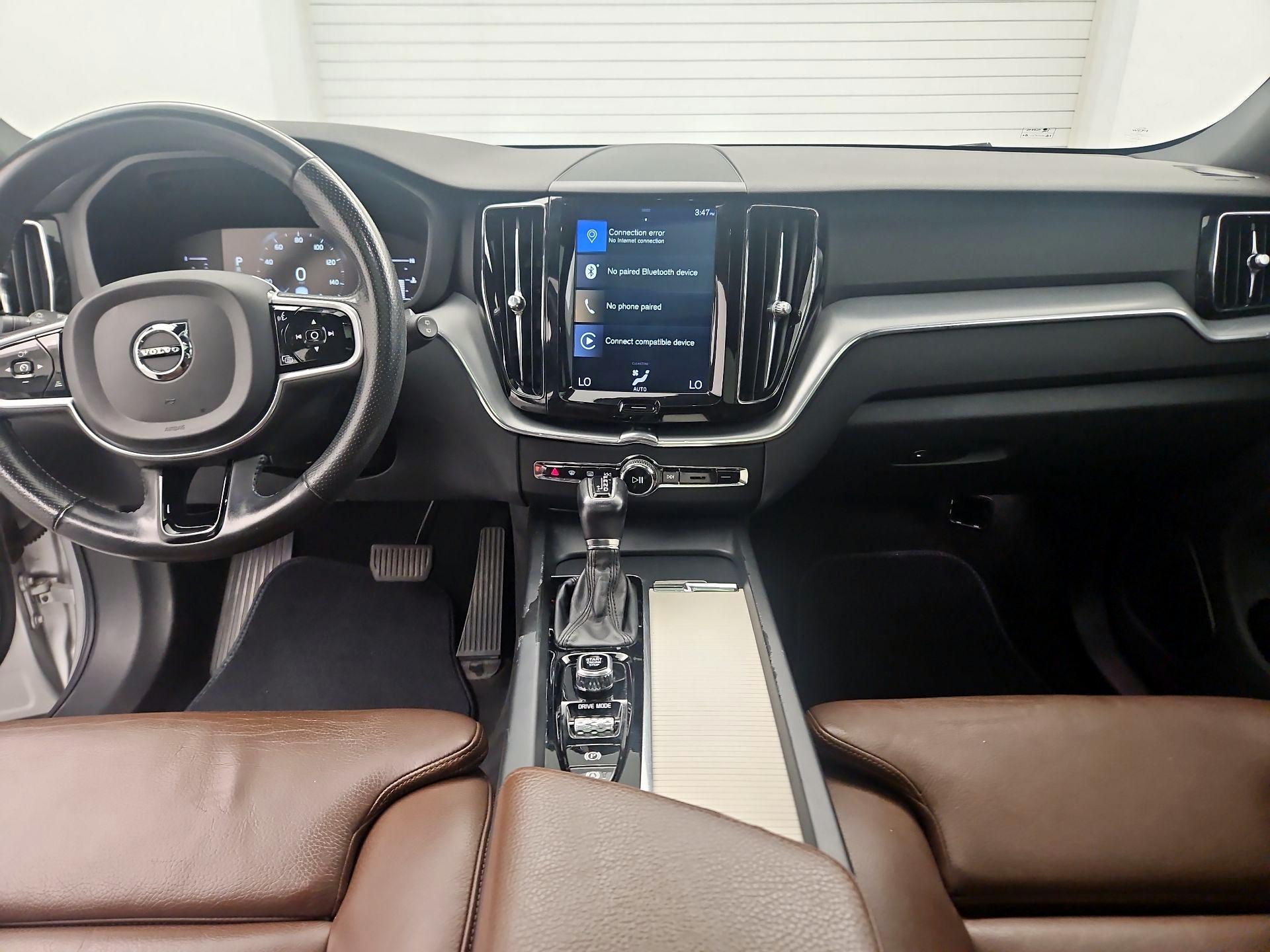 Thumbnail: 2019 Volvo XC60 - 9