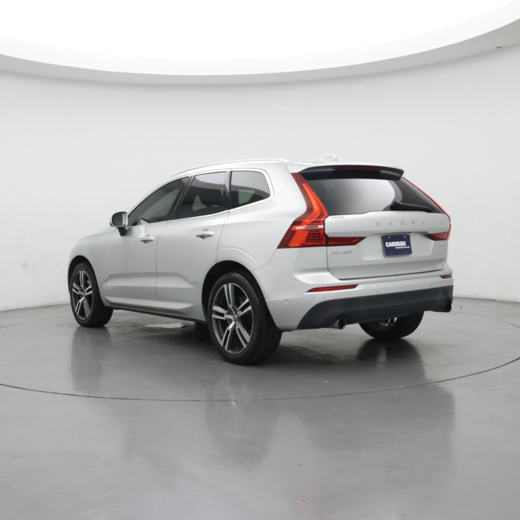 Thumbnail: 2019 Volvo XC60 - 2