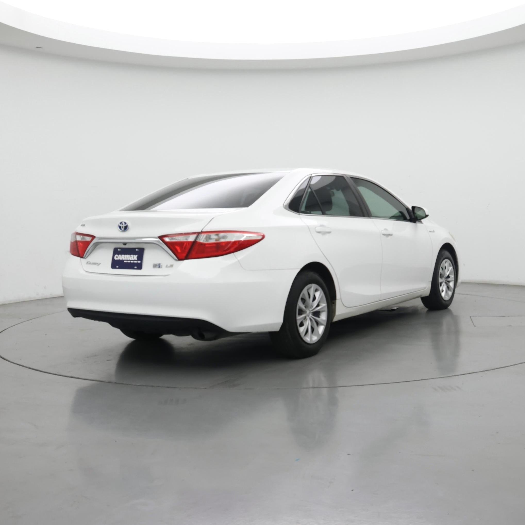 Thumbnail: 2015 Toyota Camry - 8