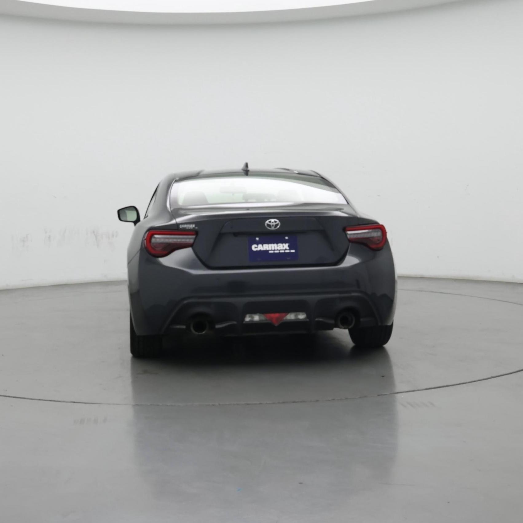 Thumbnail: 2017 Toyota 86 - 6