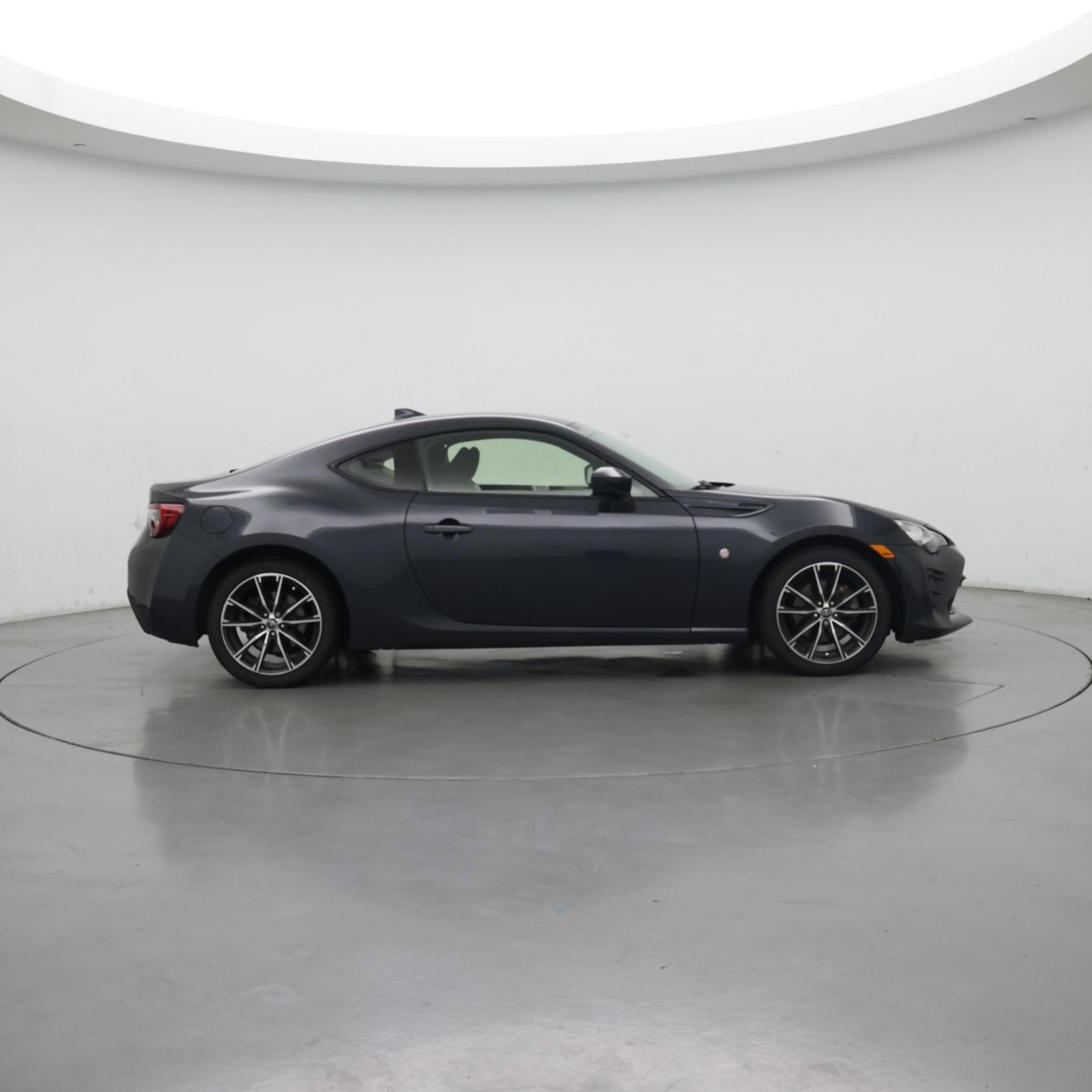 Thumbnail: 2017 Toyota 86 - 7