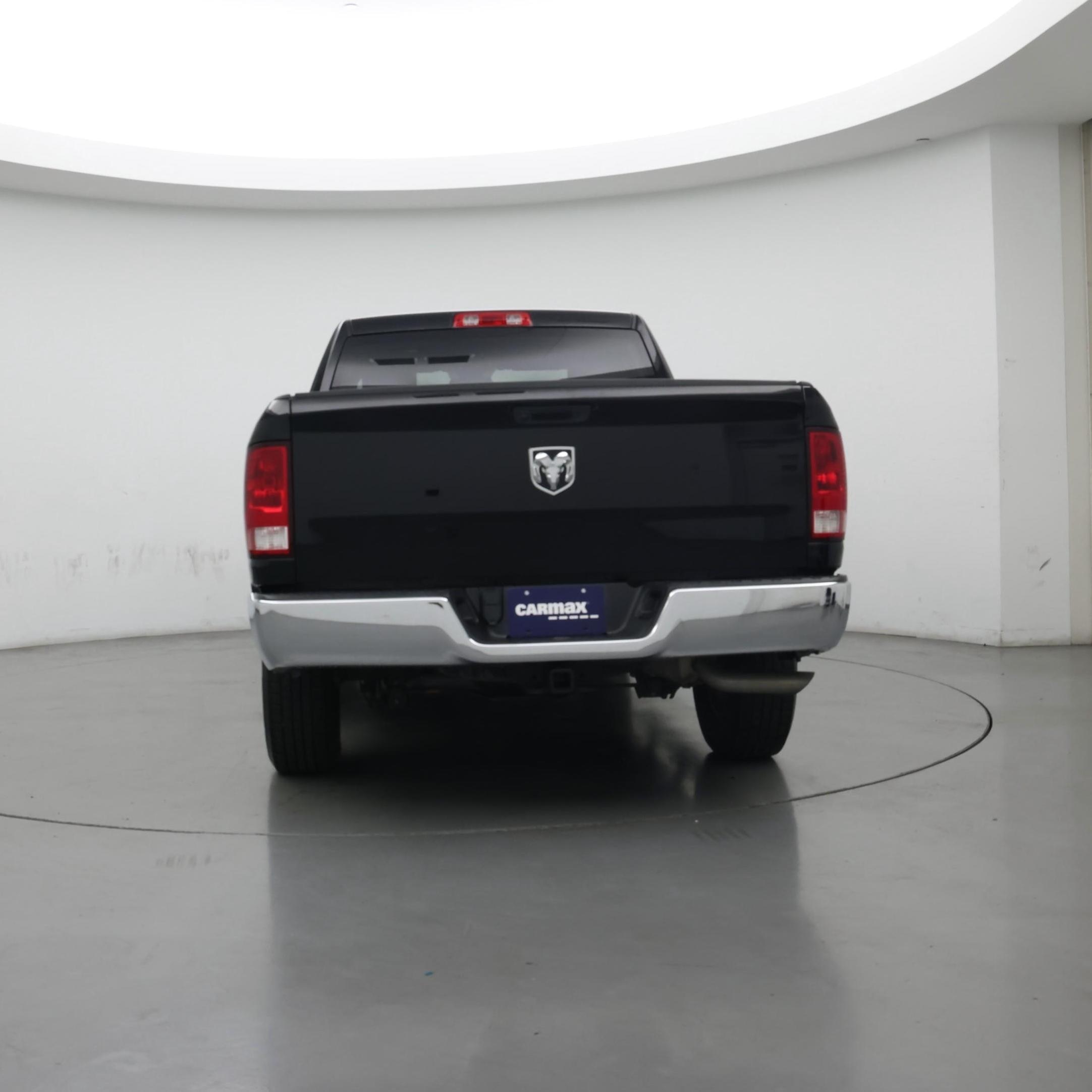 Thumbnail: 2020 RAM 1500 Classic - 6