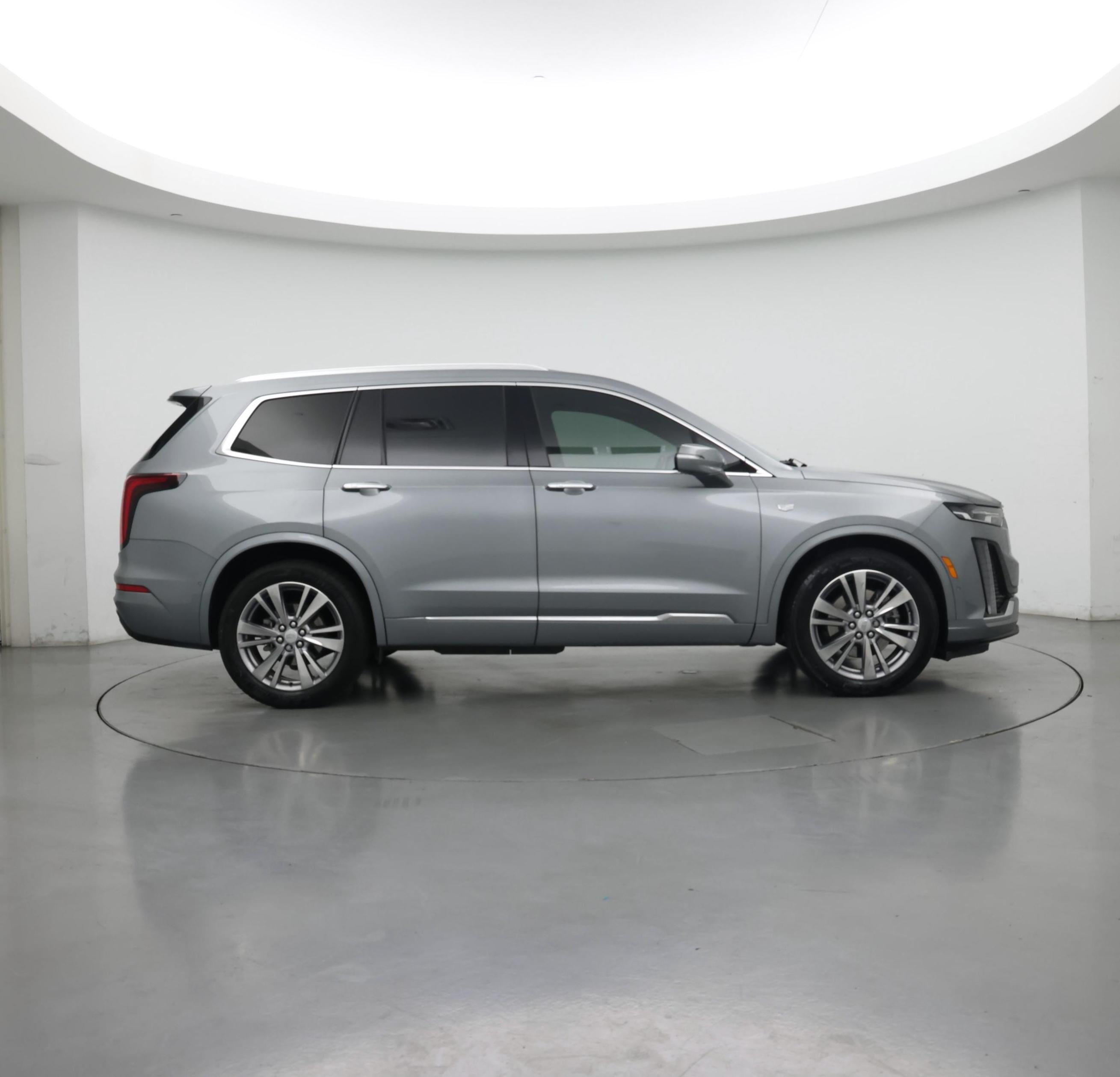 Thumbnail: 2024 Cadillac XT6 - 7
