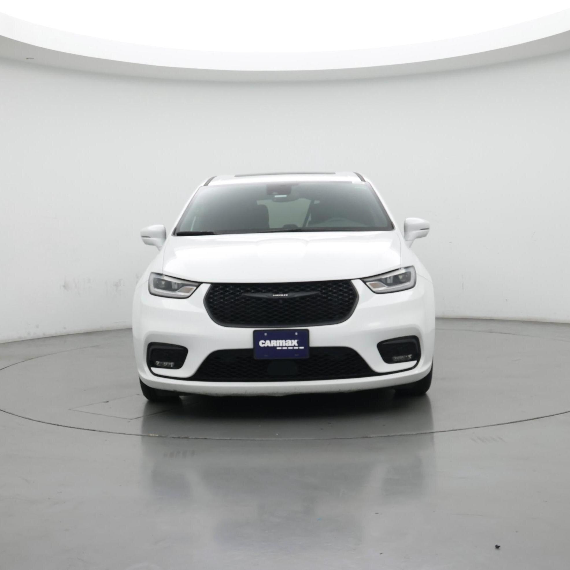 Thumbnail: 2022 Chrysler Pacifica - 5