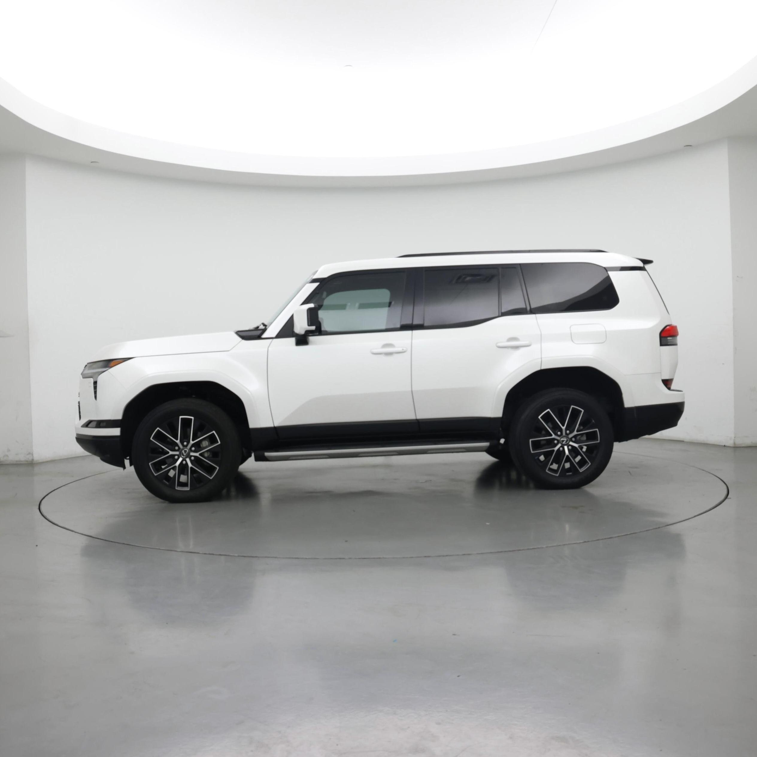 Thumbnail: 2024 Lexus GX - 3