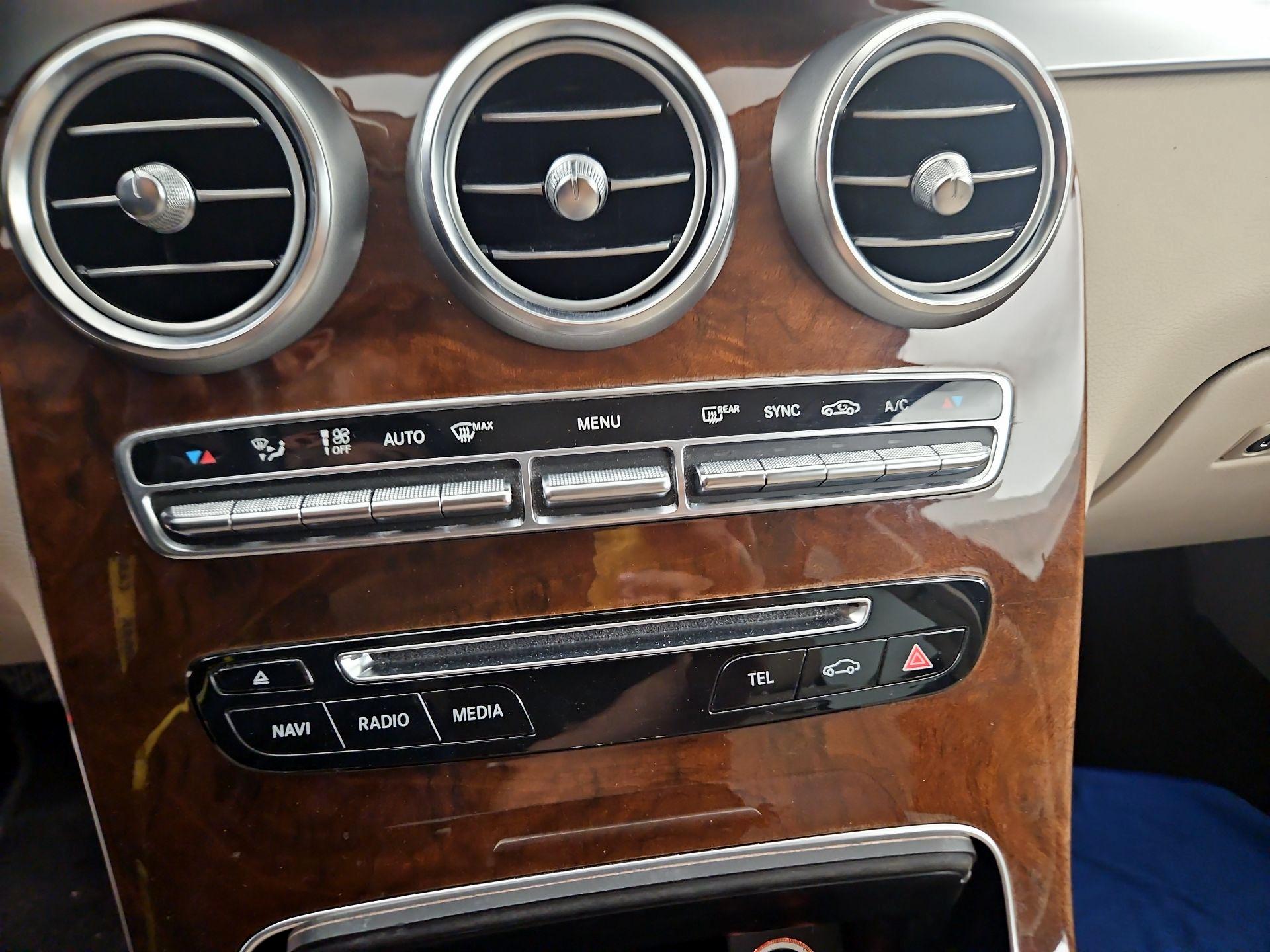 Thumbnail: 2017 Mercedes-Benz GLC - 15