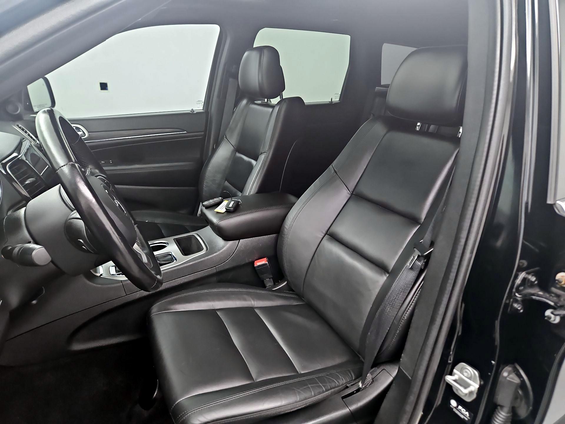 Thumbnail: 2021 Jeep Grand Cherokee - 11