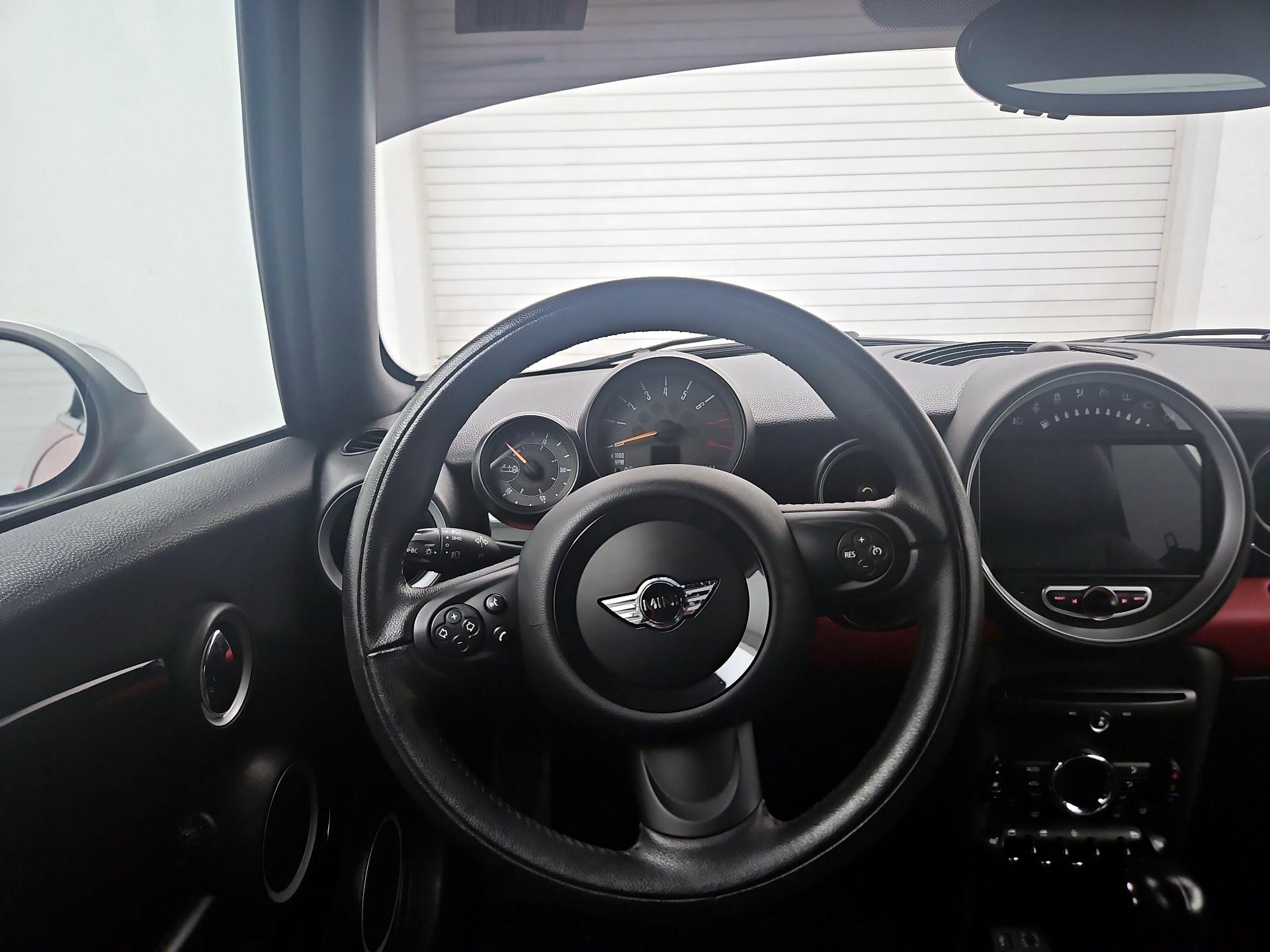 Thumbnail: 2015 MINI Cooper - 10