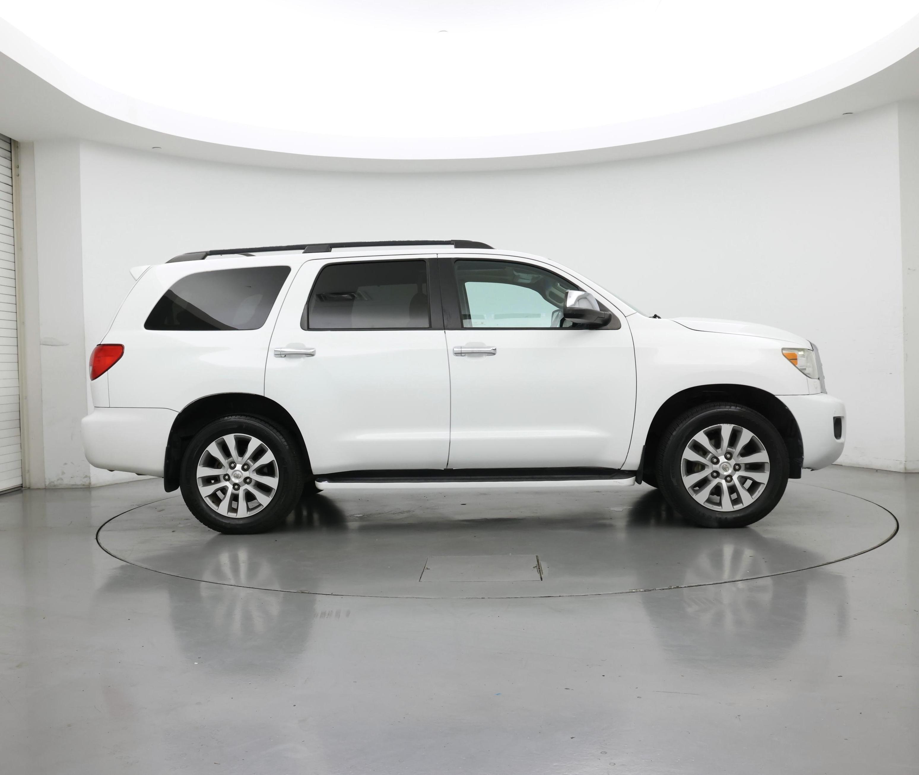 Thumbnail: 2014 Toyota Sequoia - 7