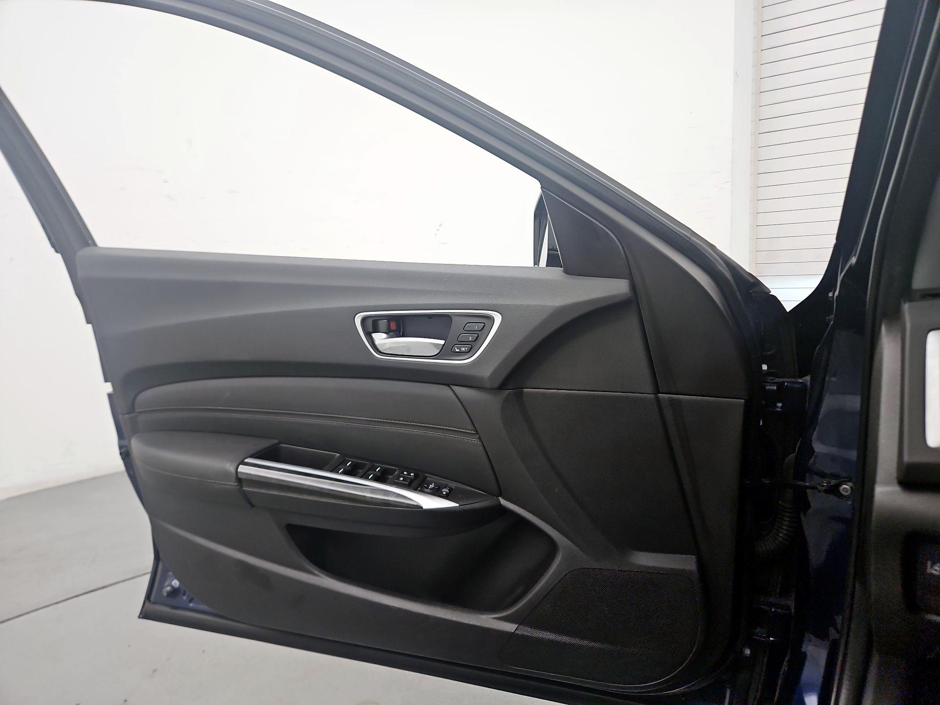 Thumbnail: 2020 Acura TLX - 12