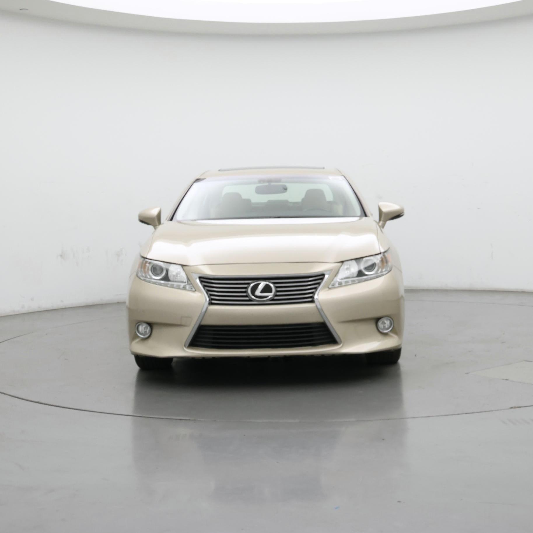 Thumbnail: 2015 Lexus ES - 5
