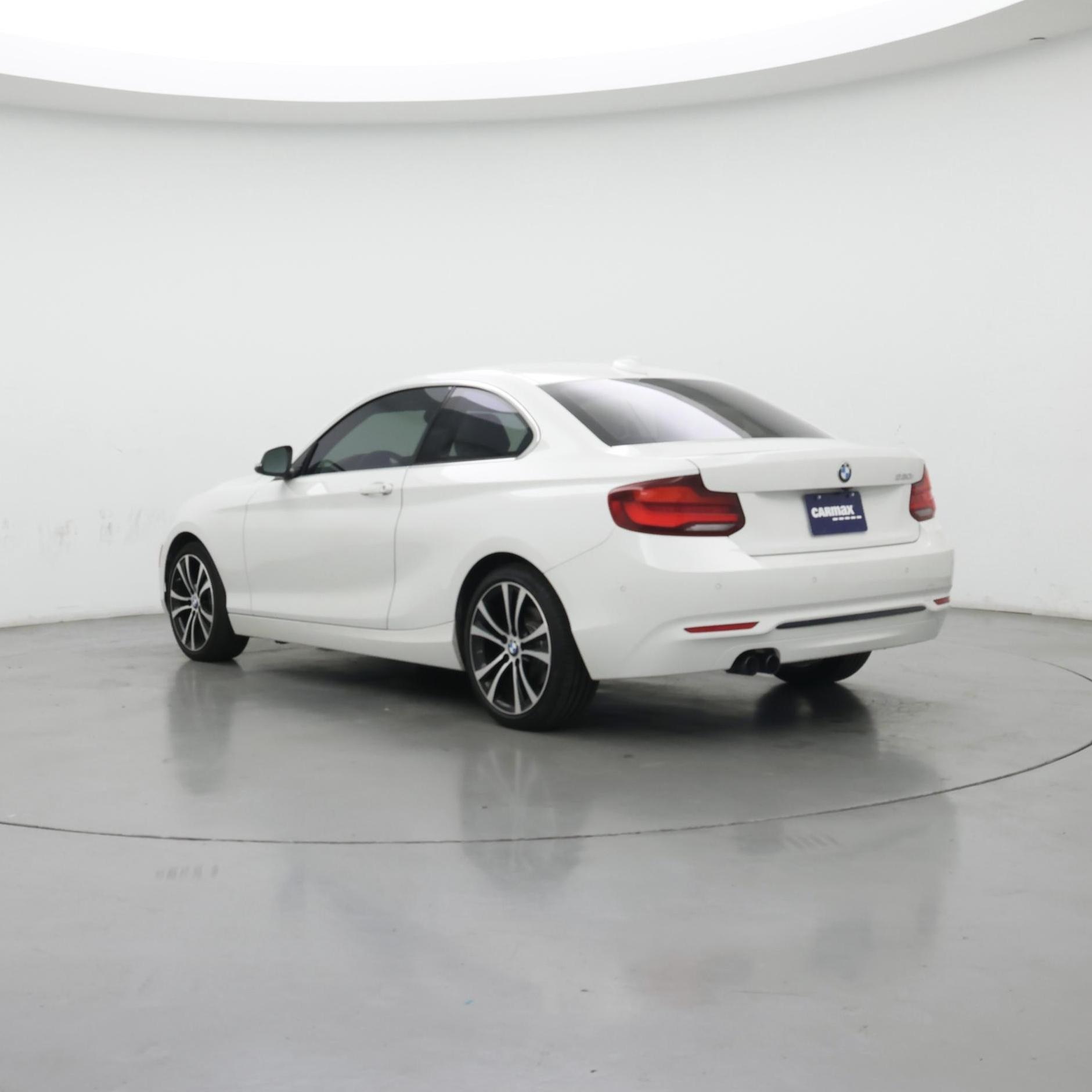Thumbnail: 2020 BMW 2 Series - 2
