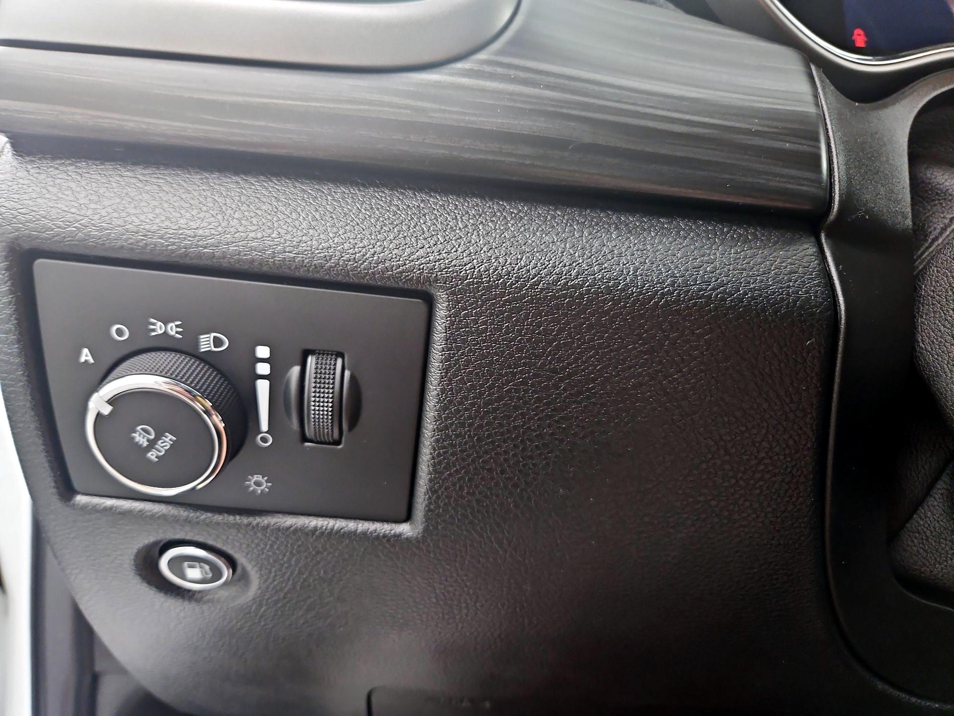 Thumbnail: 2022 Jeep Grand Cherokee - 13