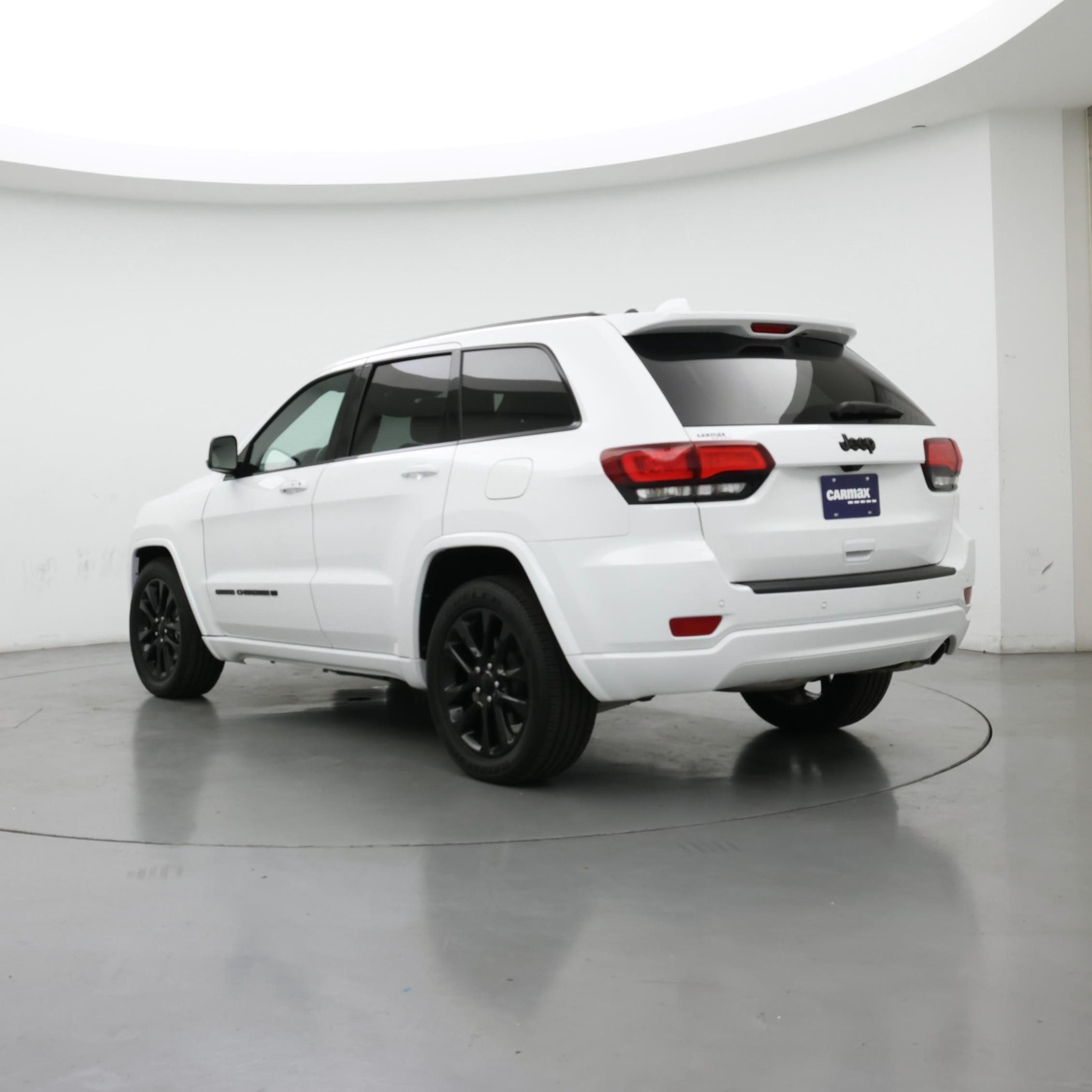 Thumbnail: 2022 Jeep Grand Cherokee - 2