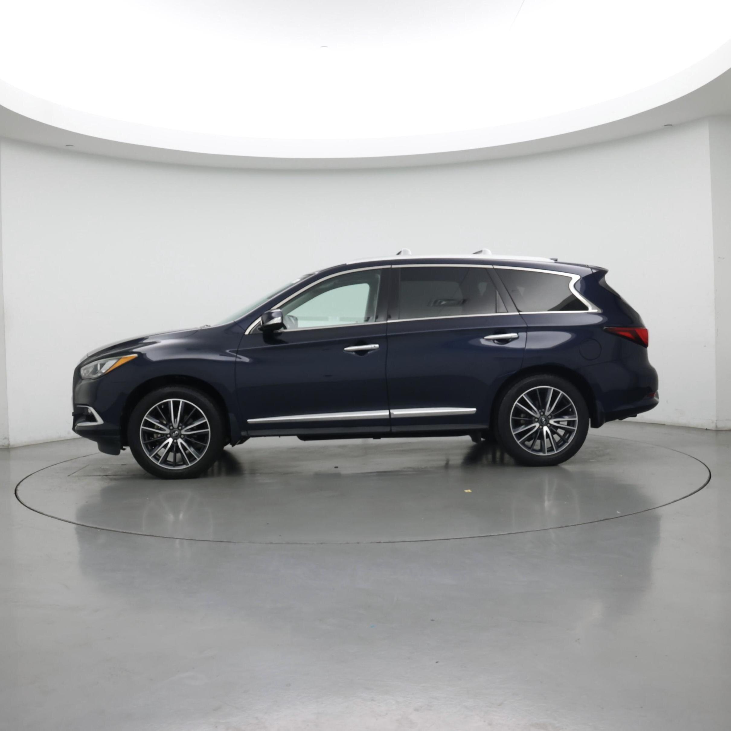 Thumbnail: 2018 INFINITI QX60 - 3