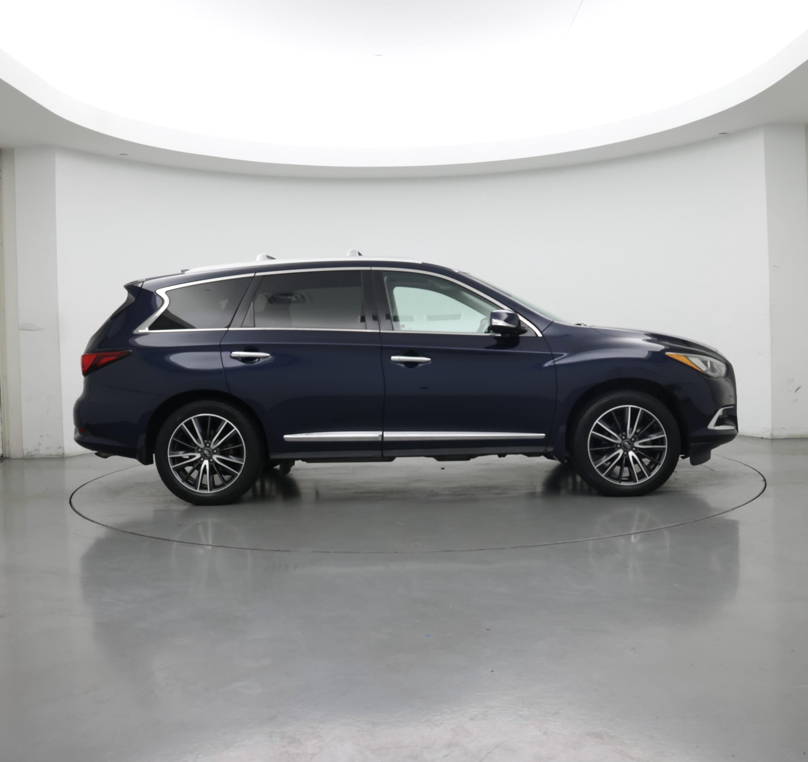Thumbnail: 2018 INFINITI QX60 - 7