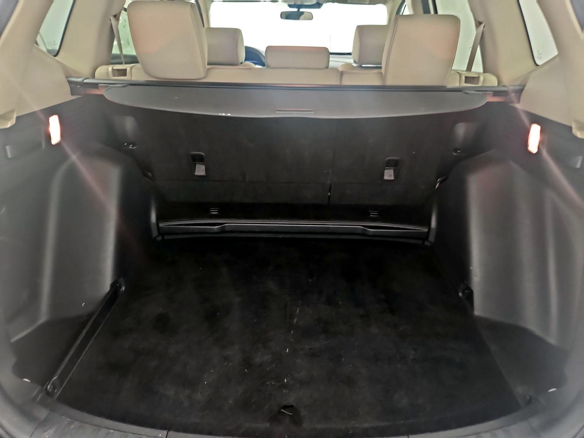 Thumbnail: 2020 Honda CR-V - 20
