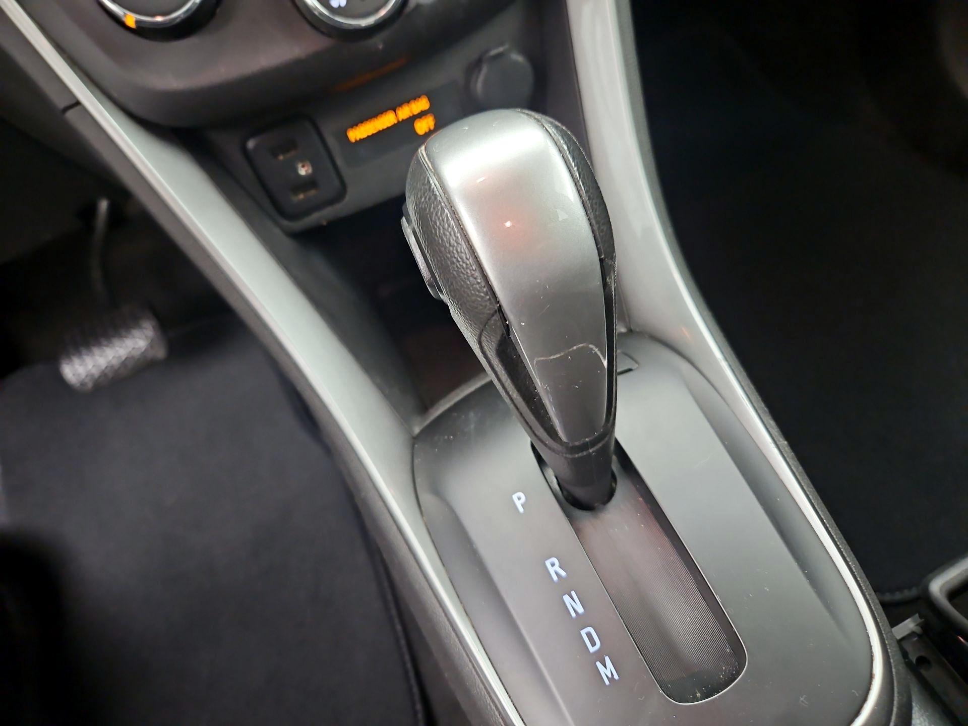 Thumbnail: 2019 Chevrolet Trax - 15