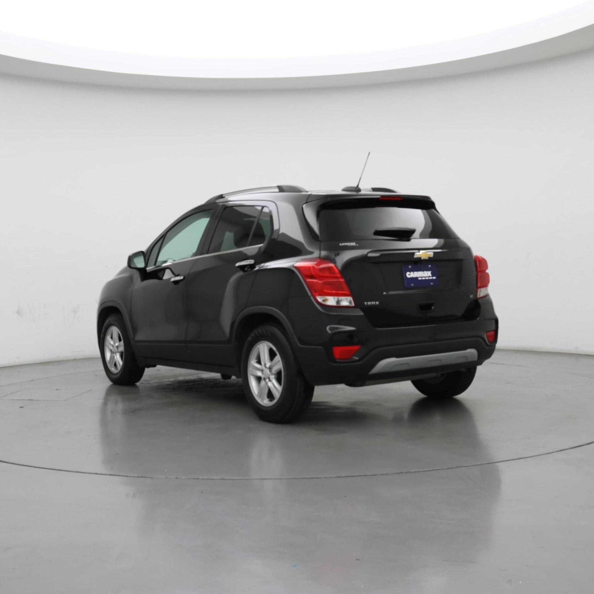 Thumbnail: 2019 Chevrolet Trax - 2