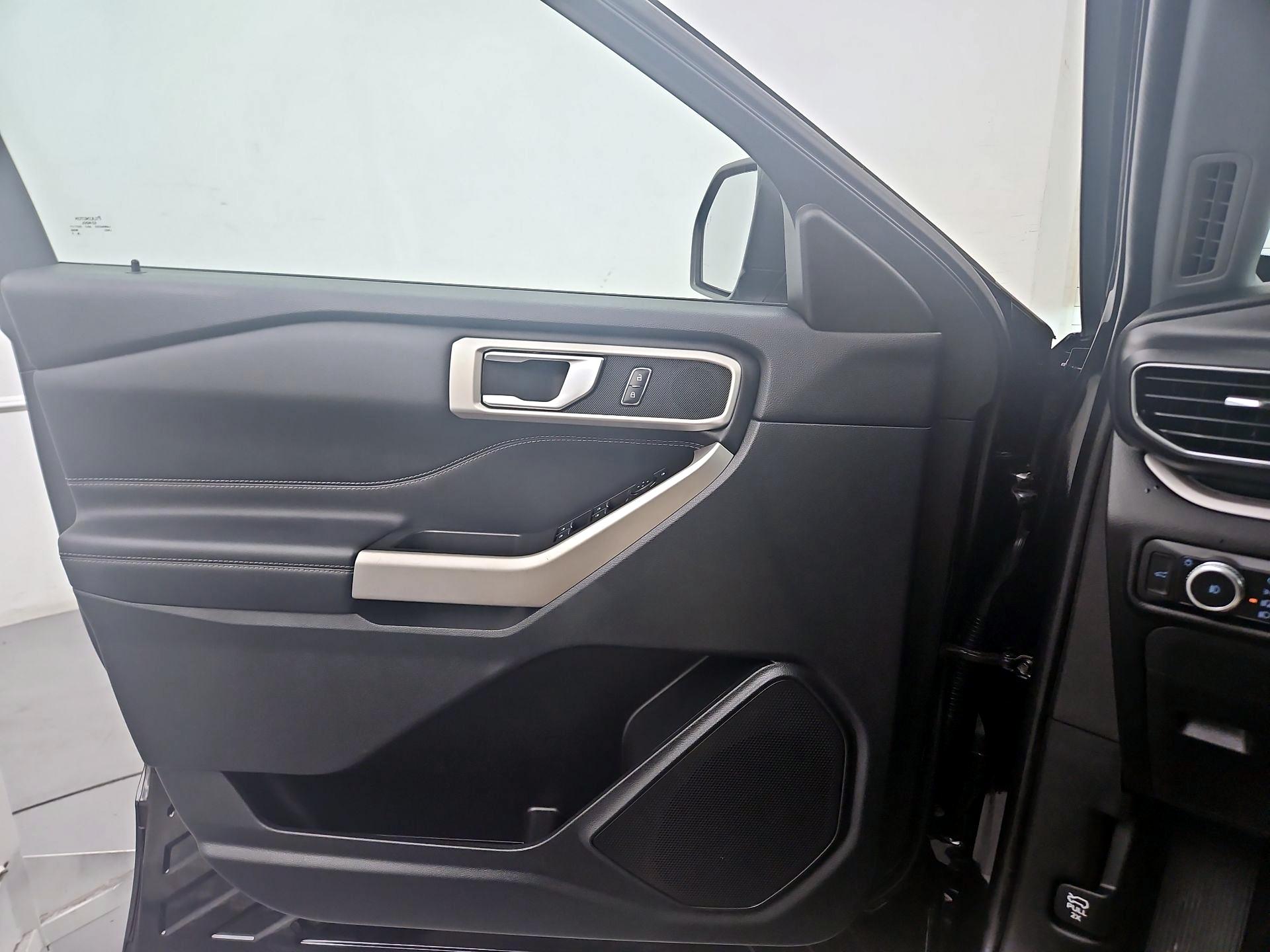 Thumbnail: 2023 Ford Explorer - 12