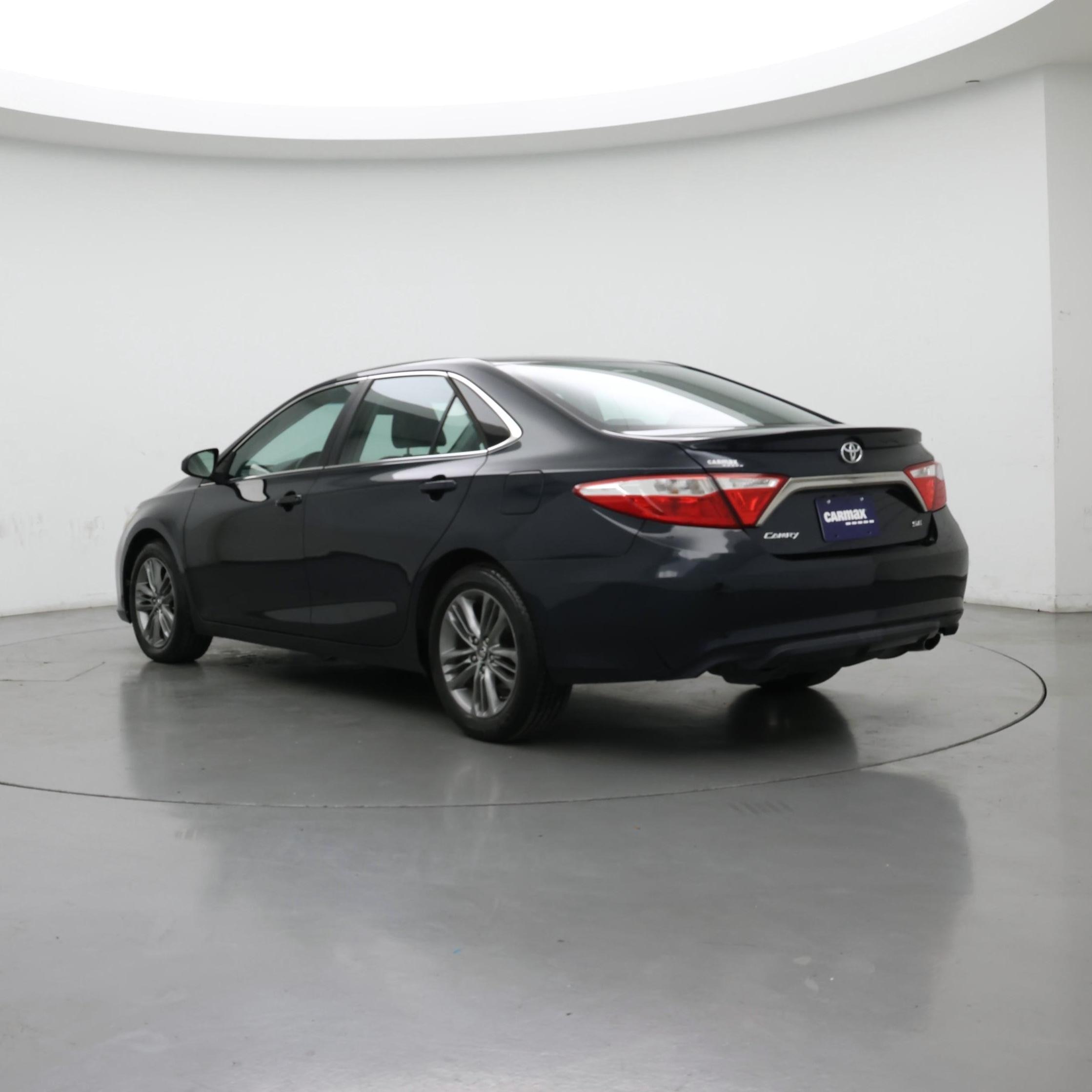 Thumbnail: 2017 Toyota Camry - 2