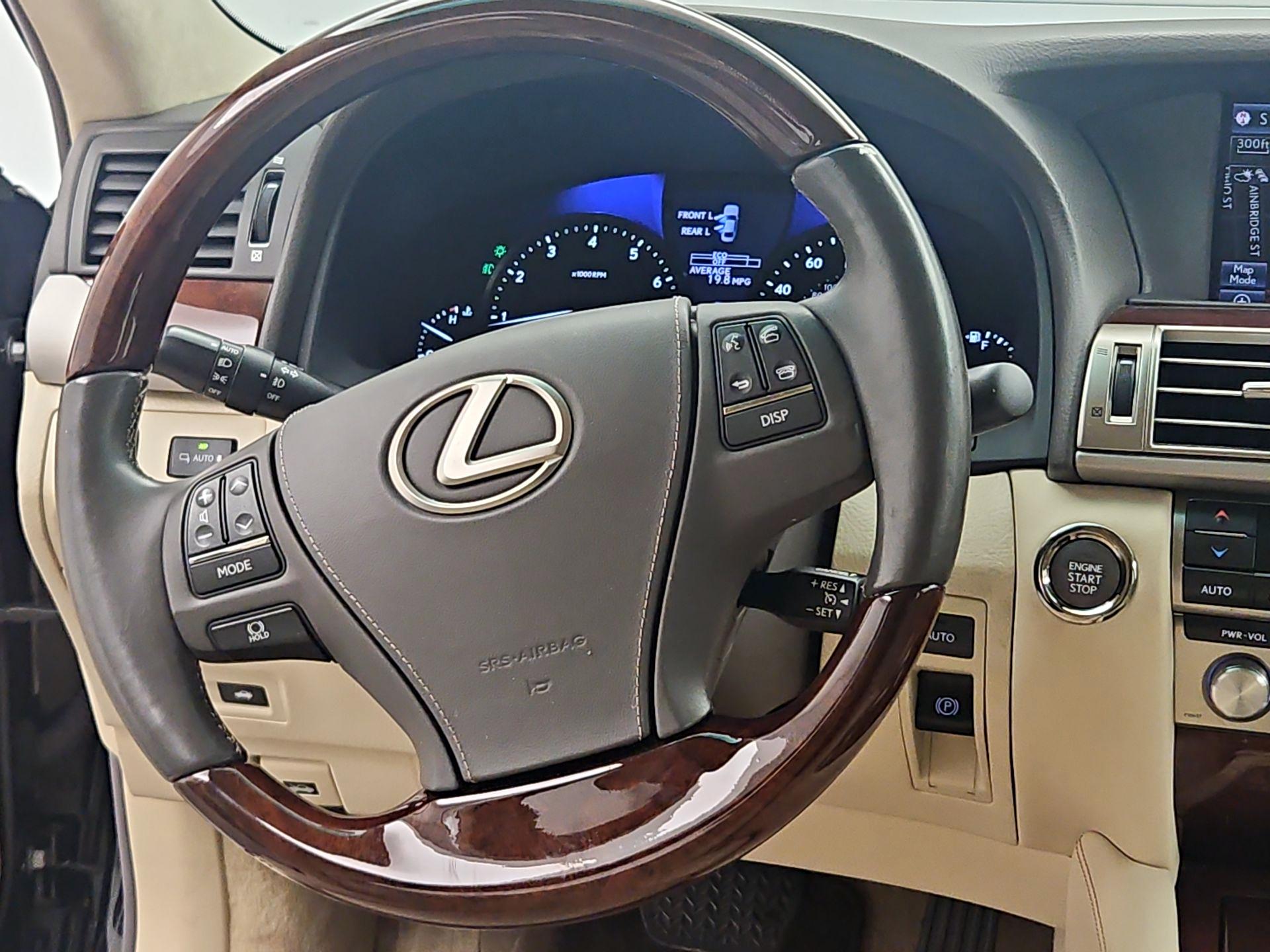 Thumbnail: 2014 Lexus LS - 10