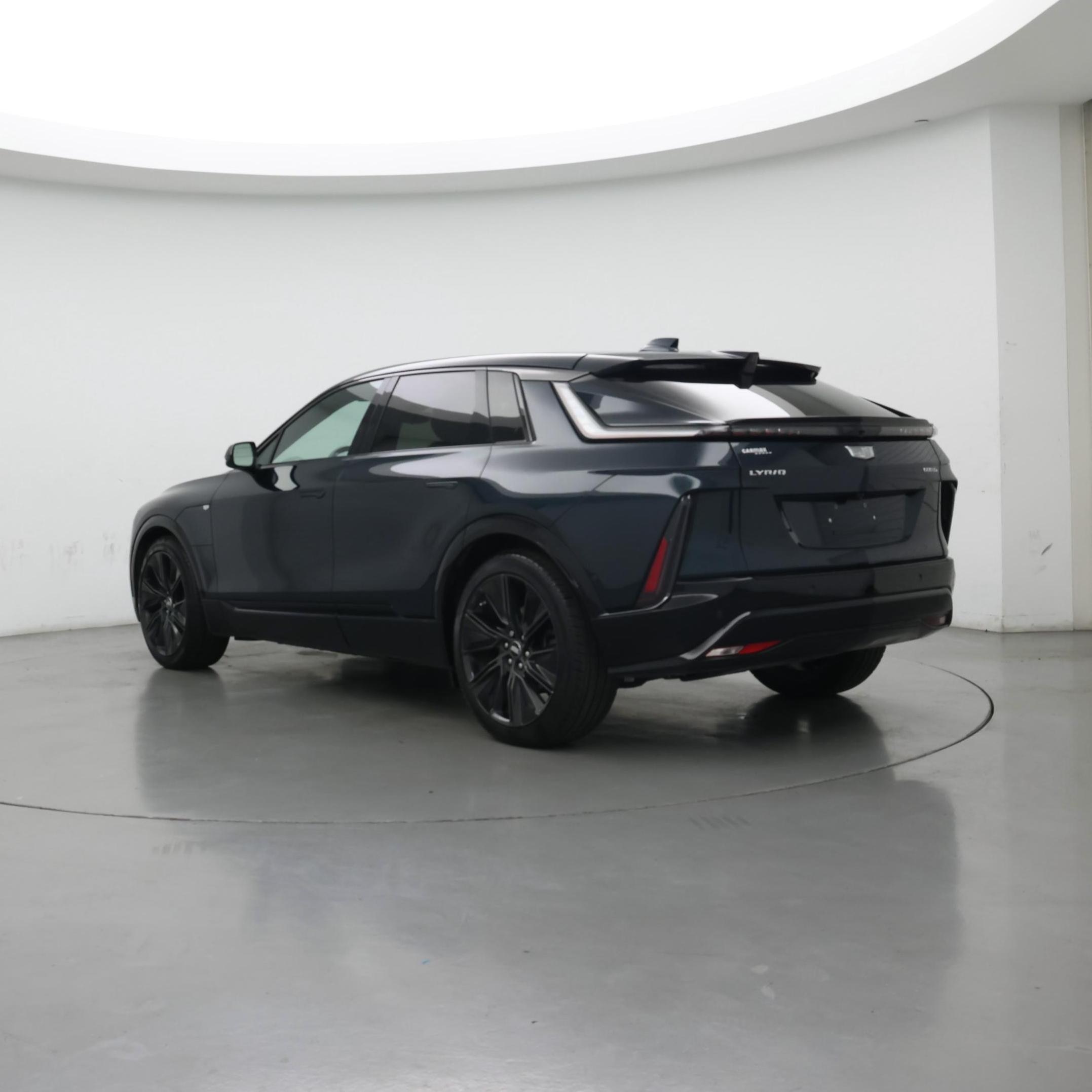 Thumbnail: 2024 Cadillac Lyriq - 2