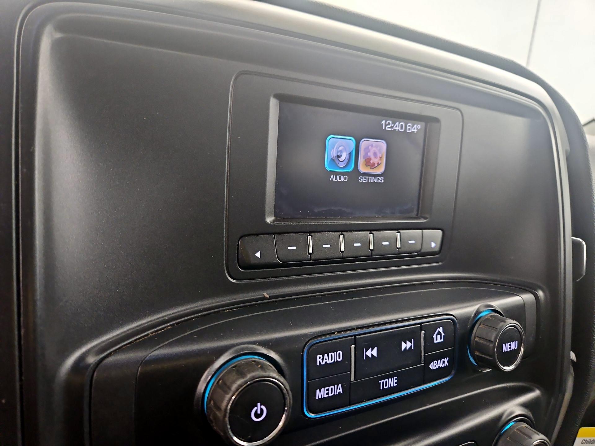 Thumbnail: 2017 Chevrolet Silverado 2500 - 14