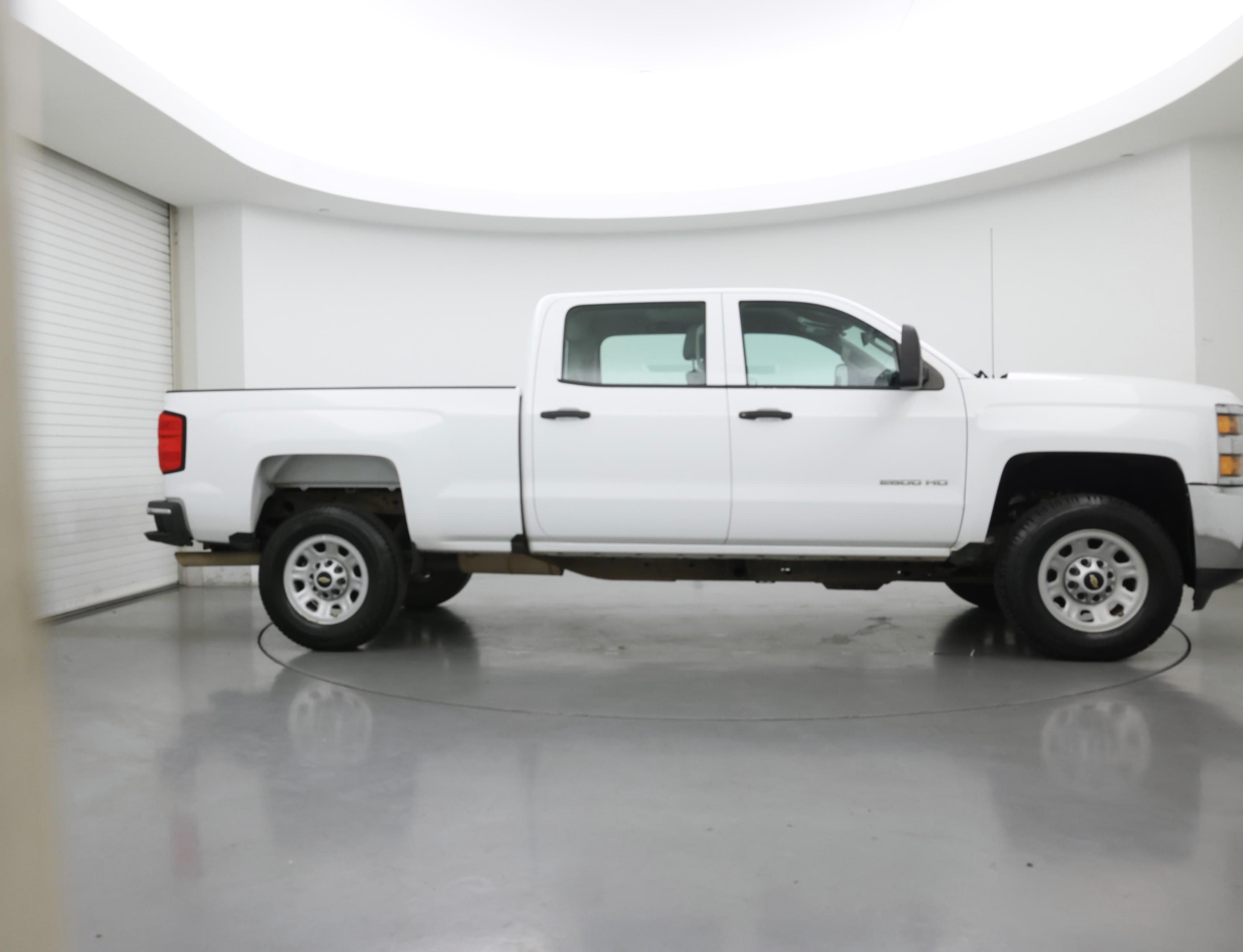 Thumbnail: 2017 Chevrolet Silverado 2500 - 7
