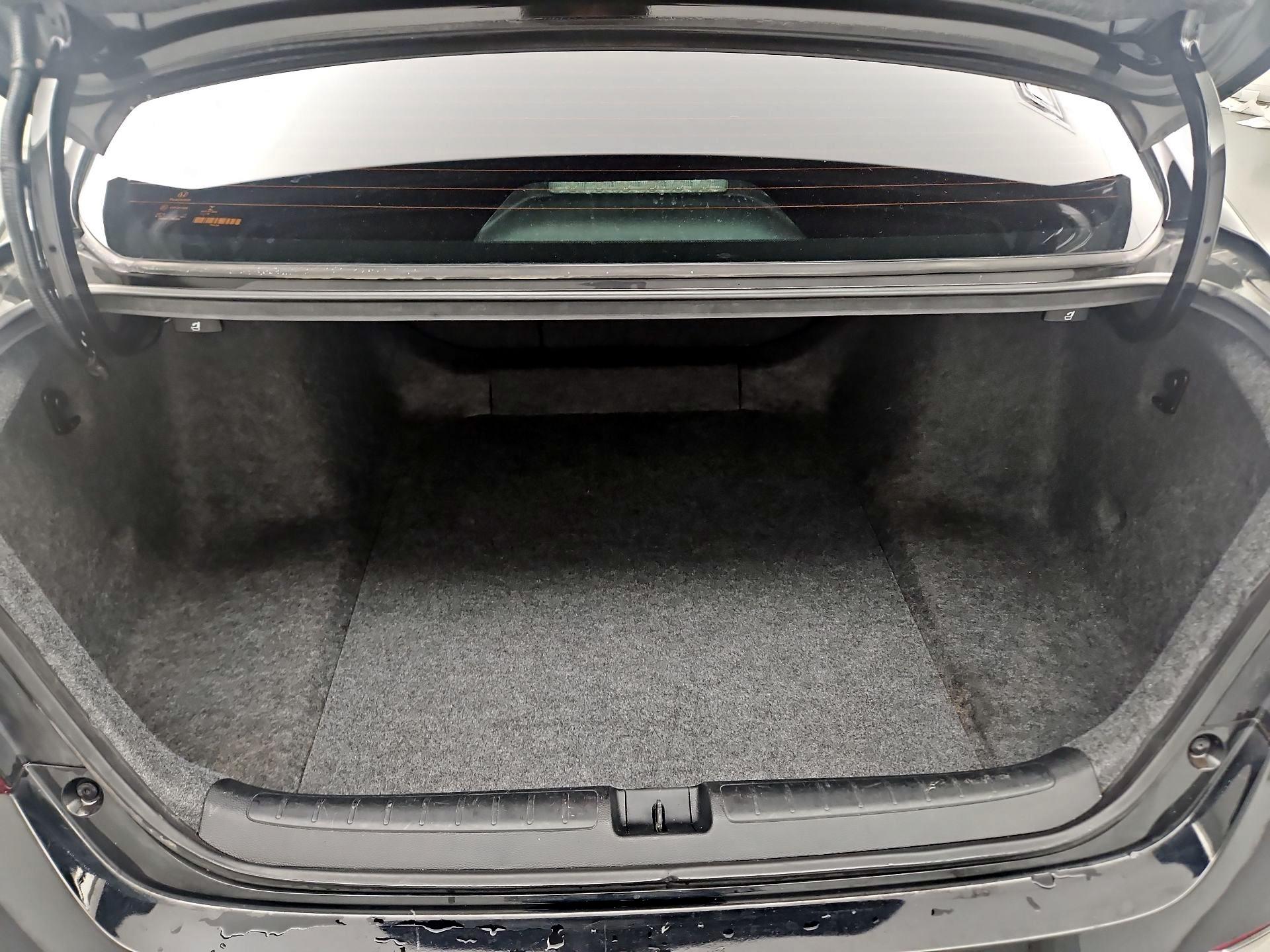 Thumbnail: 2018 Honda Accord - 18