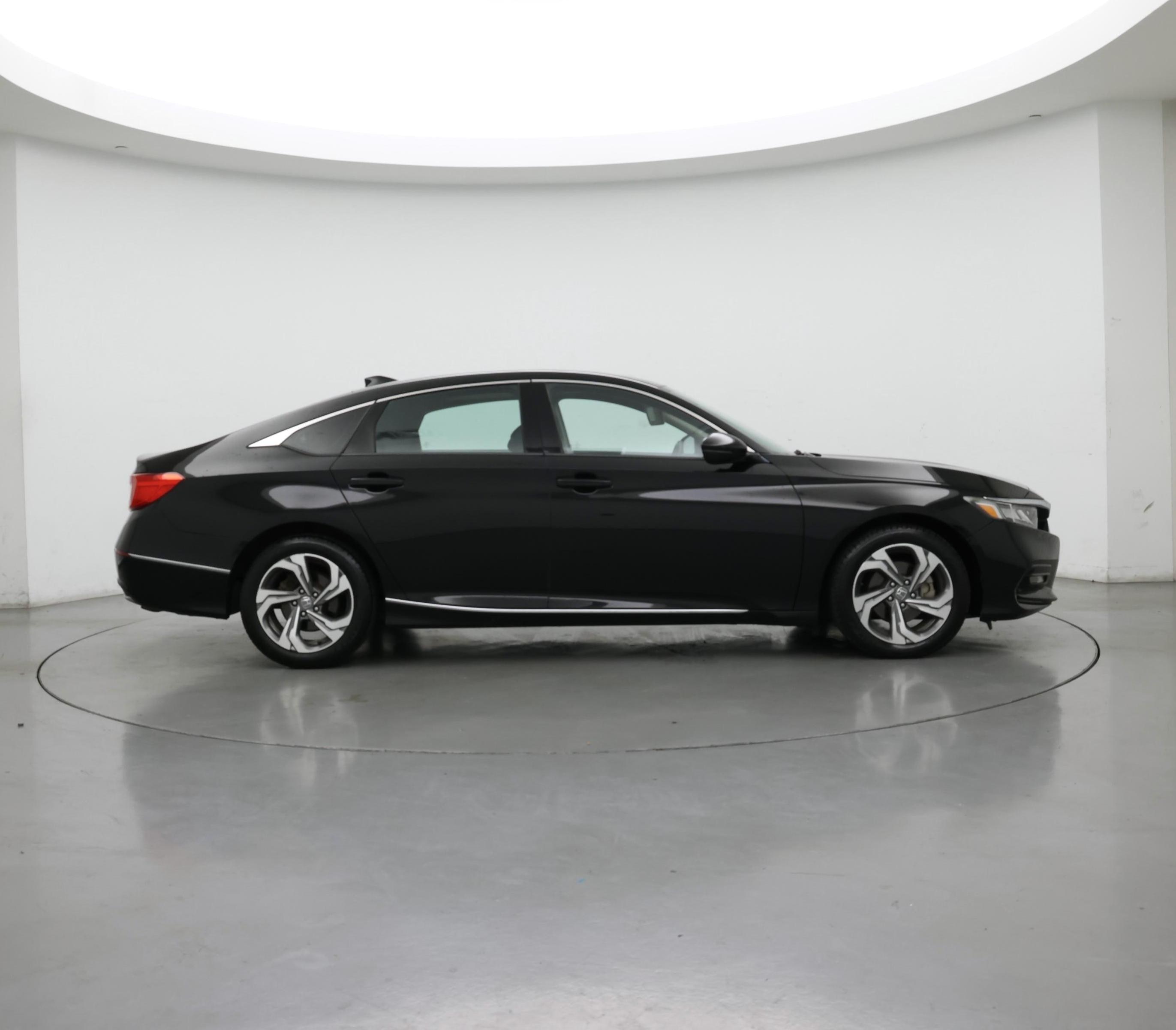 Thumbnail: 2018 Honda Accord - 7
